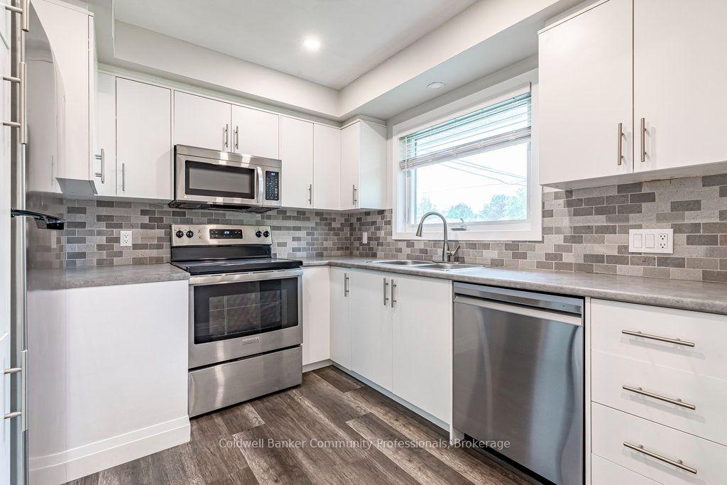 Photo 10 of 173 West 32nd Street, Hamilton, Westcliffe — HOMEH