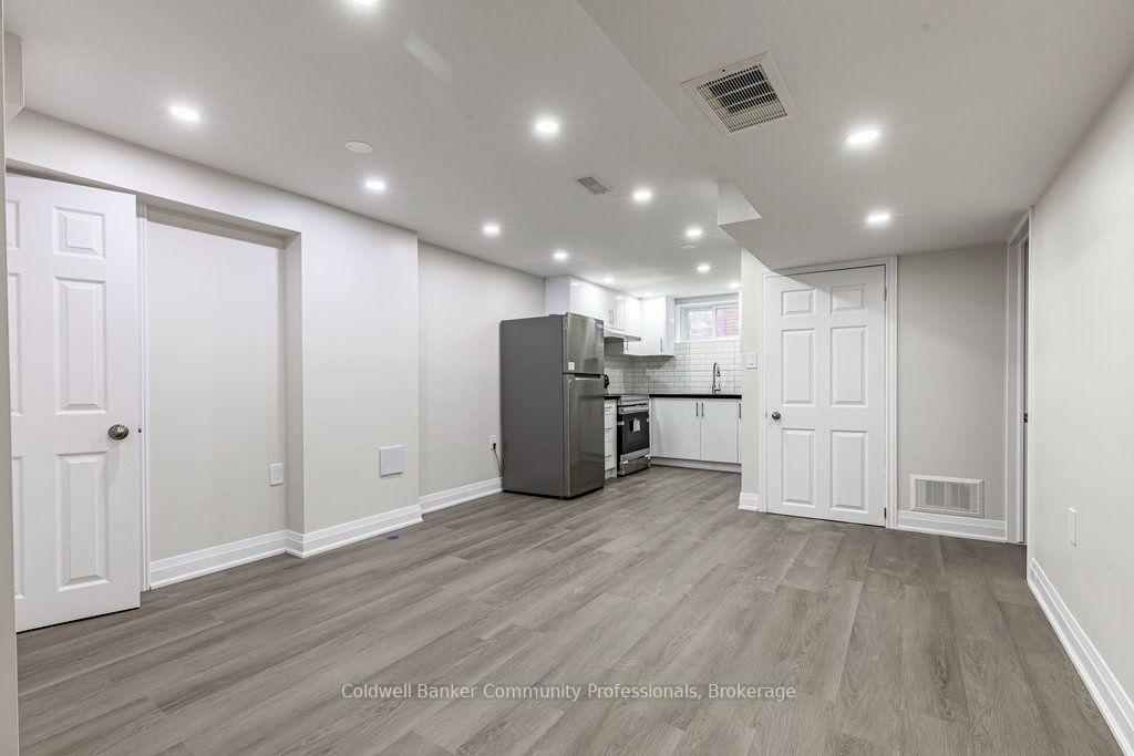Photo 26 of 173 West 32nd Street, Hamilton, Westcliffe — HOMEH