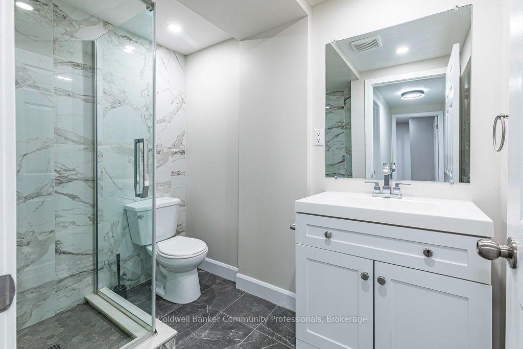 Photo 30 of 173 West 32nd Street, Hamilton, Westcliffe — HOMEH