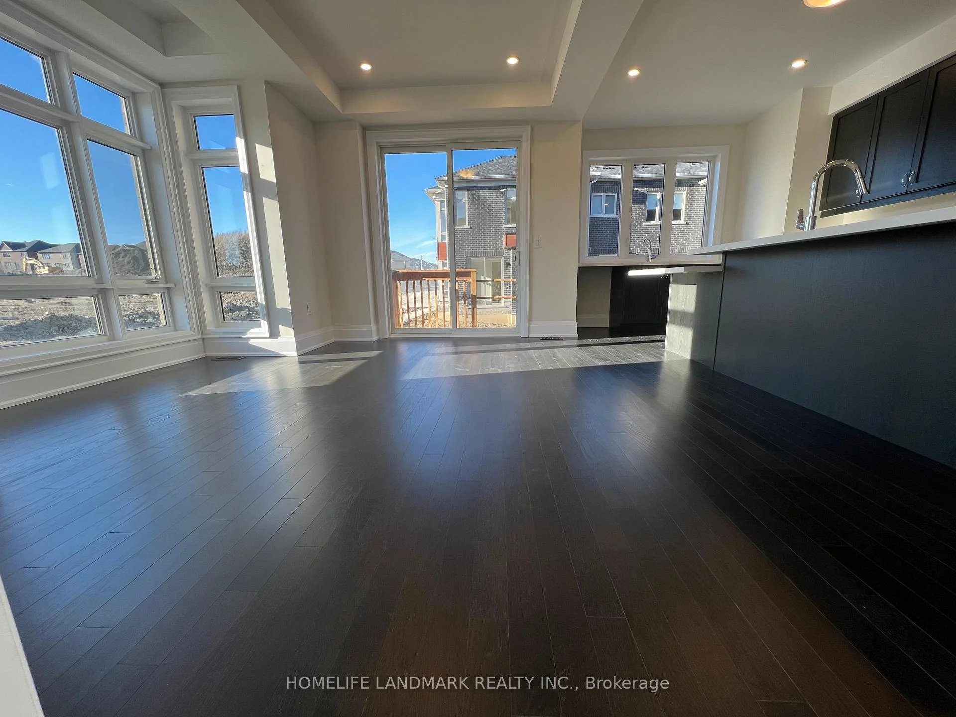 Photo 10 of 6 Mace Avenue, Richmond Hill, Rural Richmond Hill — HOMEH