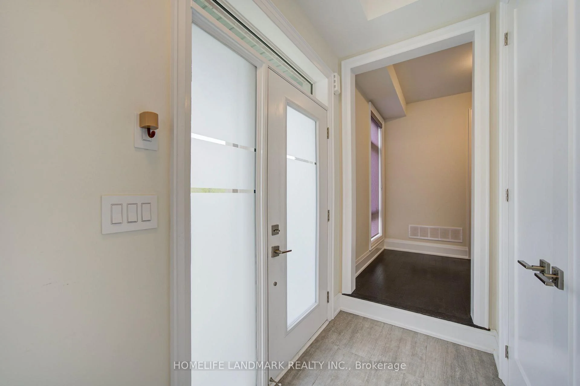 Photo 13 of 6 Mace Avenue, Richmond Hill, Rural Richmond Hill — HOMEH