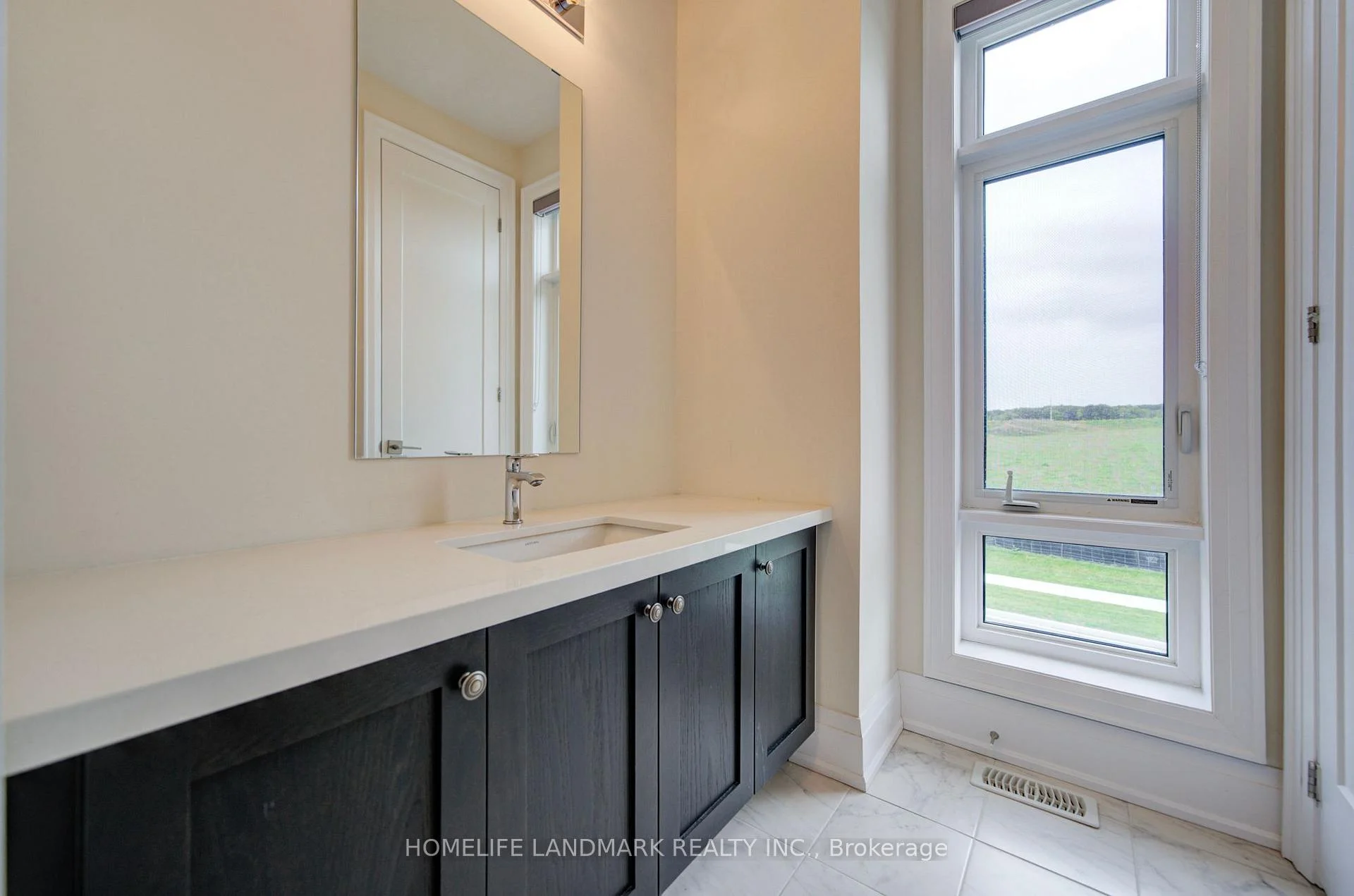 Photo 45 of 6 Mace Avenue, Richmond Hill, Rural Richmond Hill — HOMEH