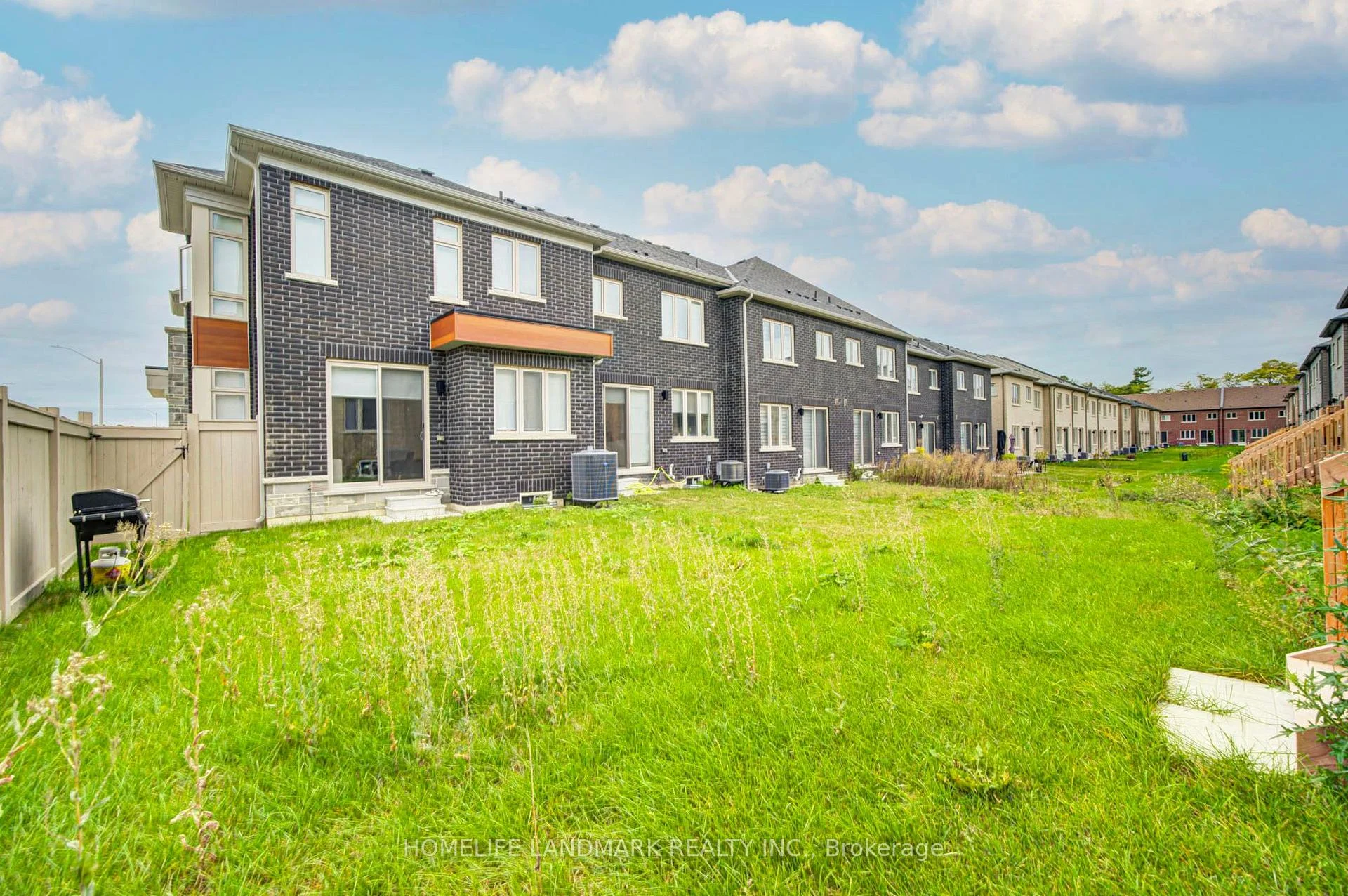 Photo 57 of 6 Mace Avenue, Richmond Hill, Rural Richmond Hill — HOMEH