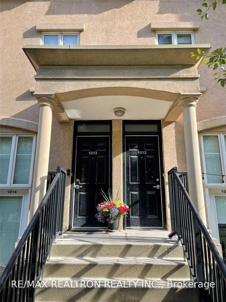 Front of Unit 1012, 54 East Liberty Street