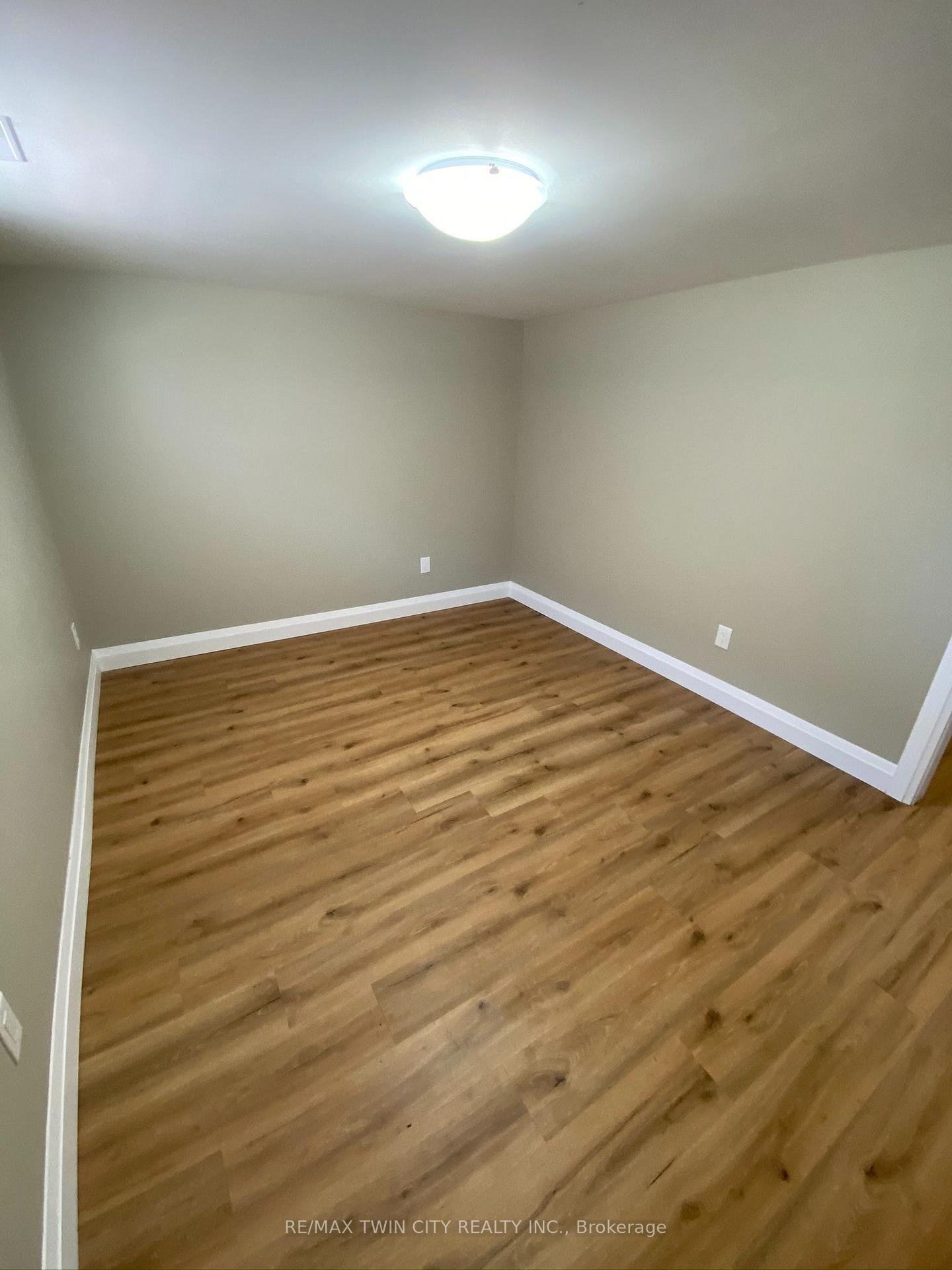 Photo 4 of Unit Basement, 25 Hickery Place, Brantford, Echo Place — HOMEH