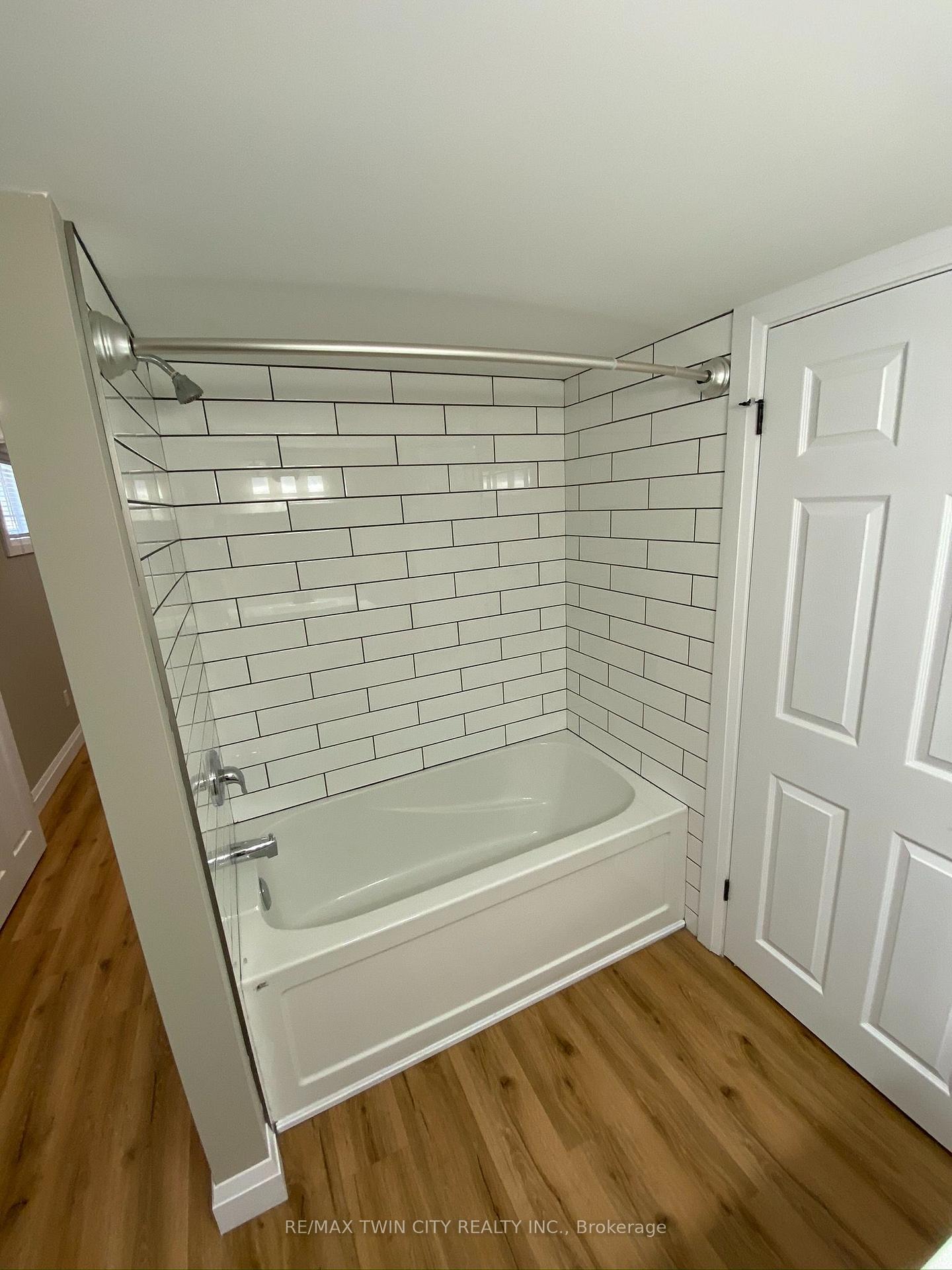 Photo 7 of Unit Basement, 25 Hickery Place, Brantford, Echo Place — HOMEH