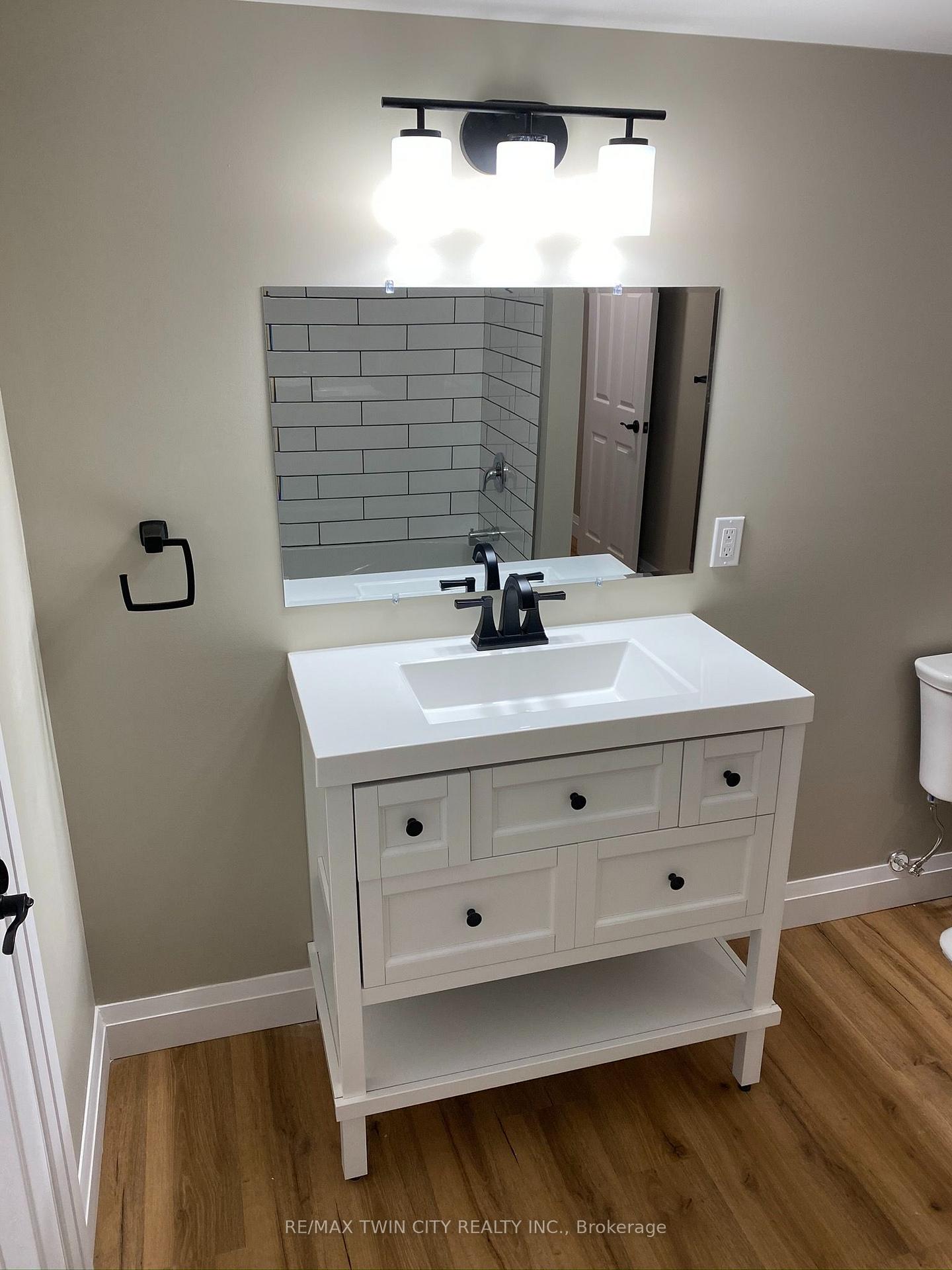 Photo 9 of Unit Basement, 25 Hickery Place, Brantford, Echo Place — HOMEH