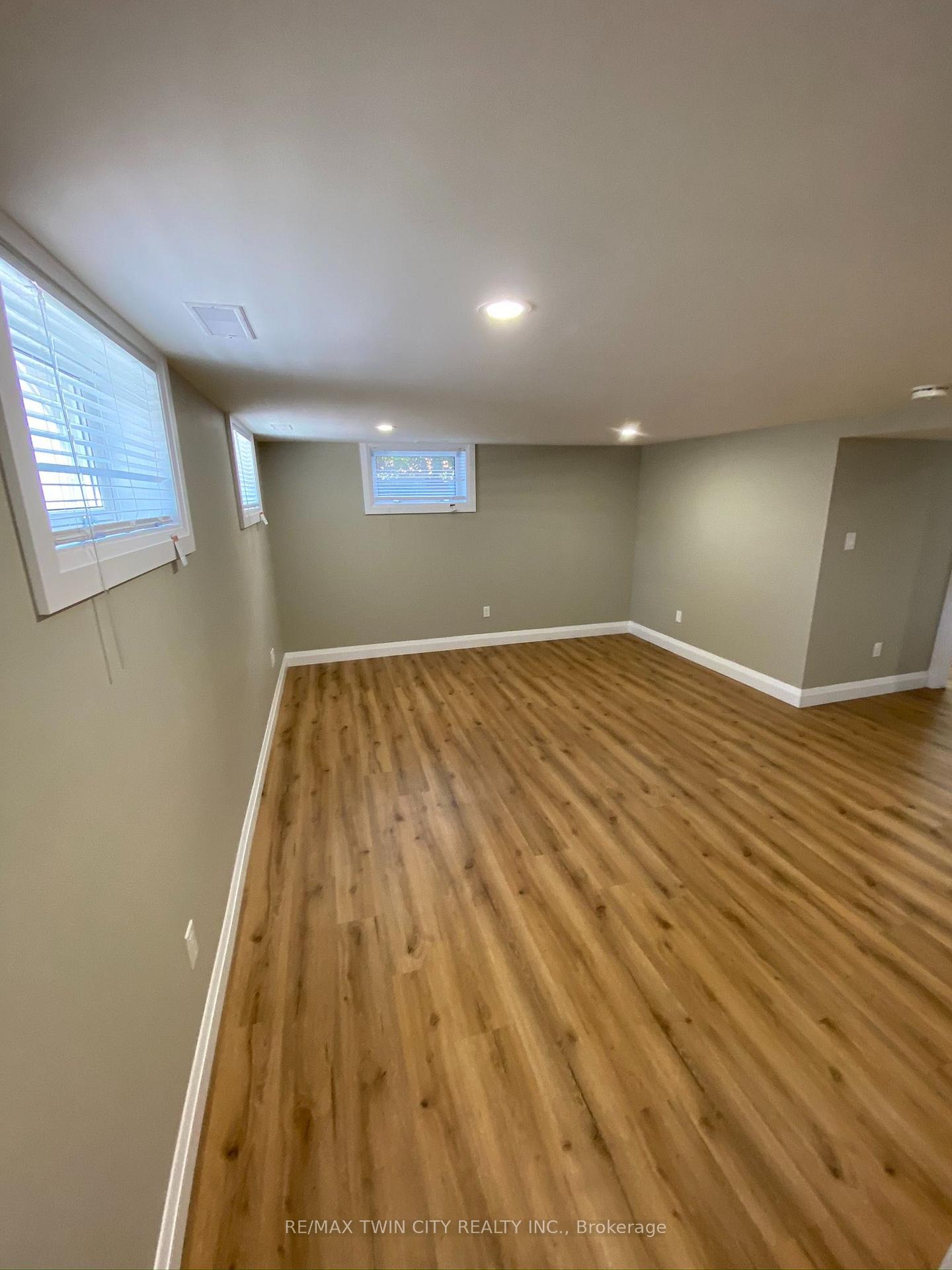 Photo 14 of Unit Basement, 25 Hickery Place, Brantford, Echo Place — HOMEH
