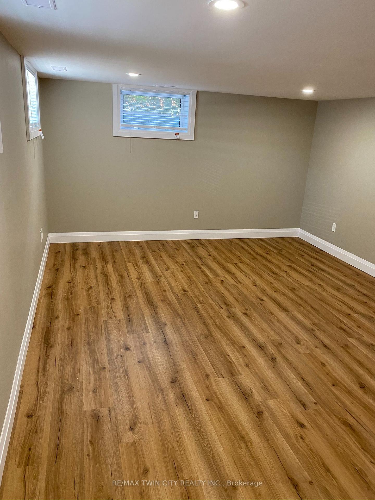 Photo 15 of Unit Basement, 25 Hickery Place, Brantford, Echo Place — HOMEH