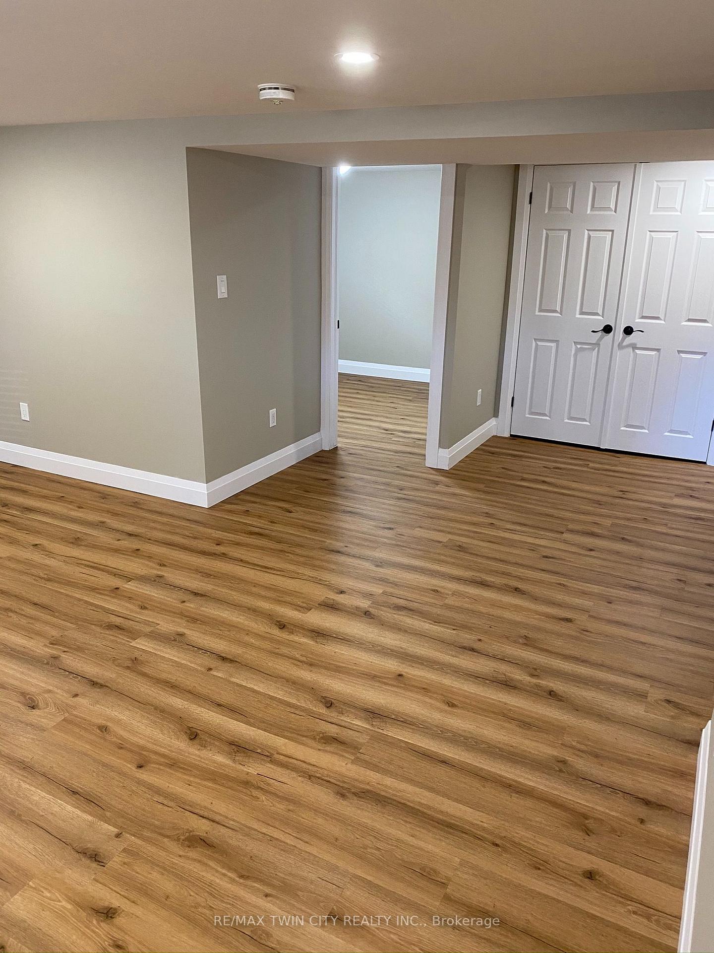 Photo 16 of Unit Basement, 25 Hickery Place, Brantford, Echo Place — HOMEH