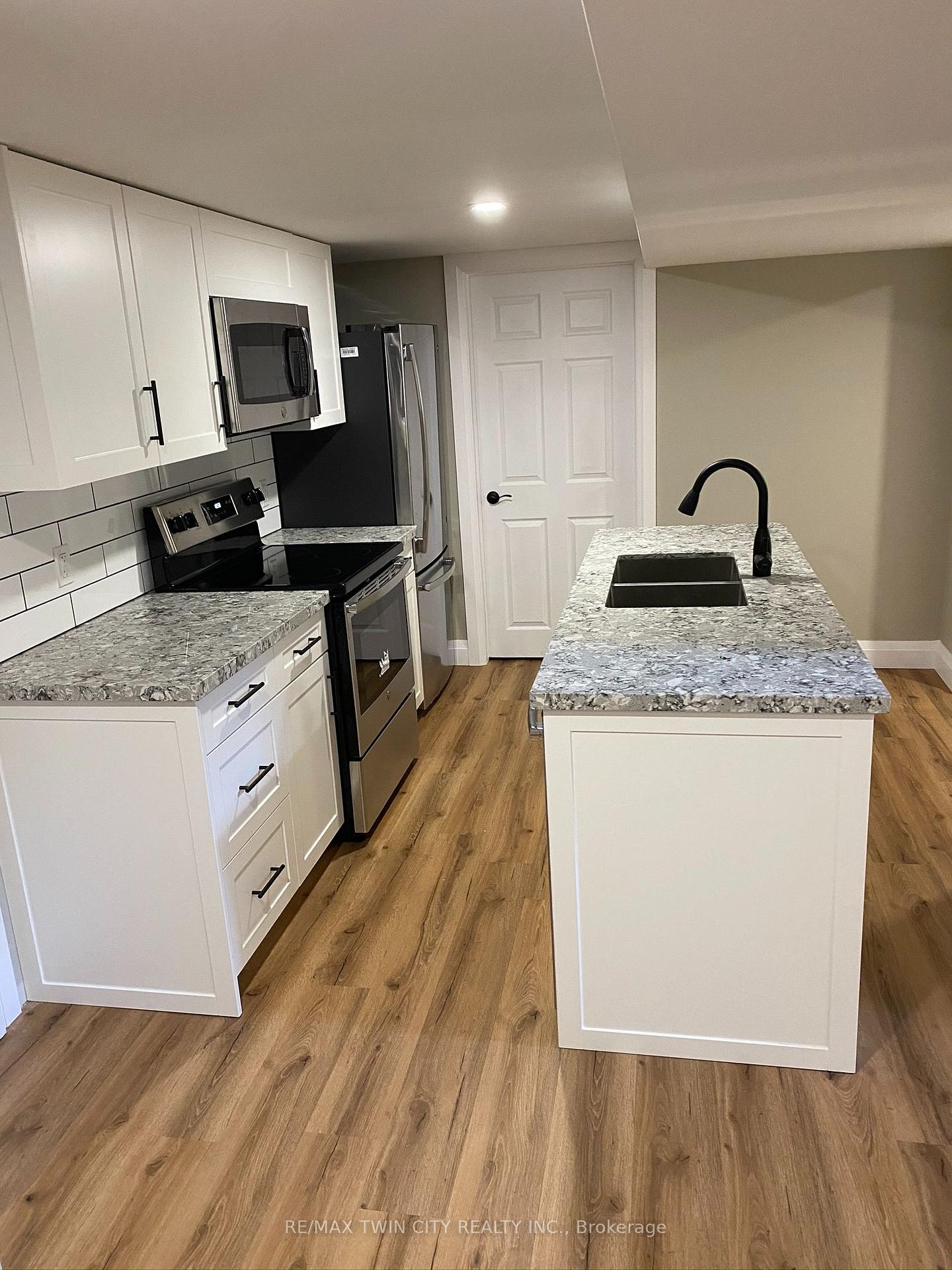 Photo 18 of Unit Basement, 25 Hickery Place, Brantford, Echo Place — HOMEH