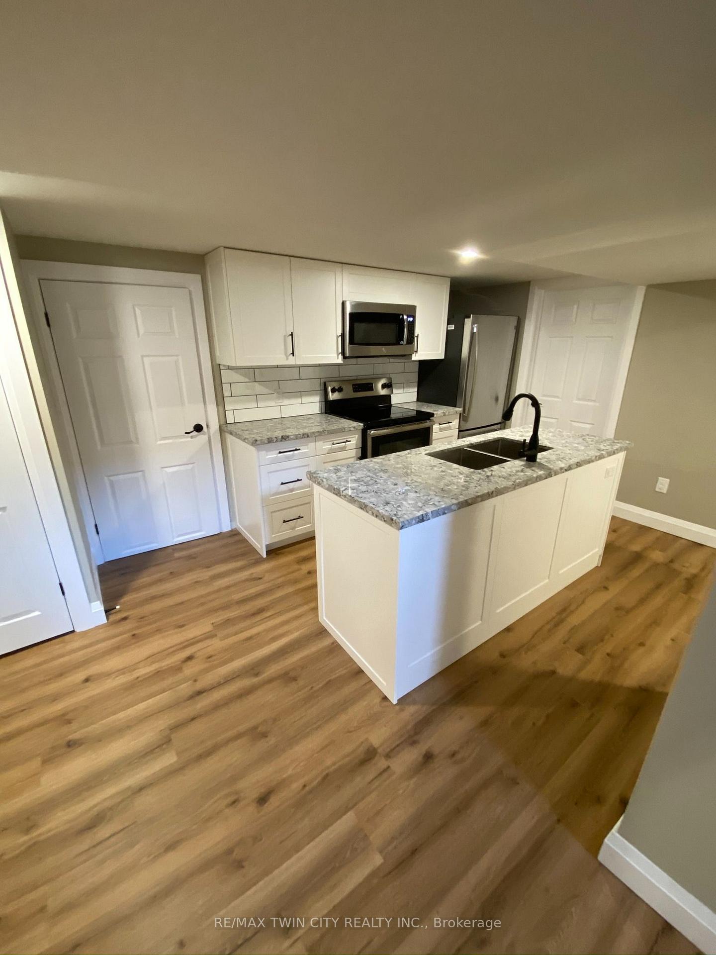 Photo 19 of Unit Basement, 25 Hickery Place, Brantford, Echo Place — HOMEH
