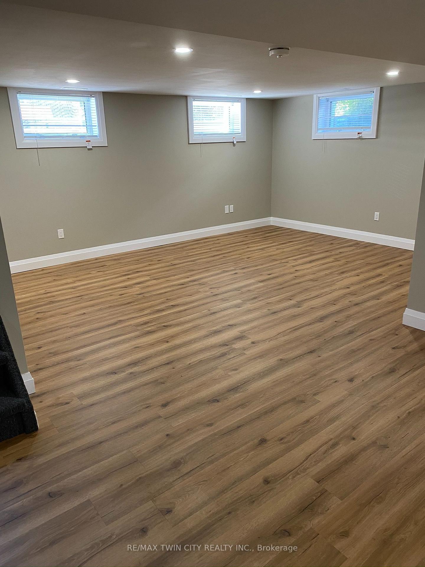 Photo 20 of Unit Basement, 25 Hickery Place, Brantford, Echo Place — HOMEH