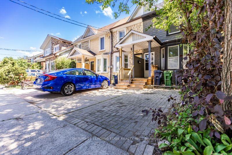Photo of 93 Muriel Avenue N