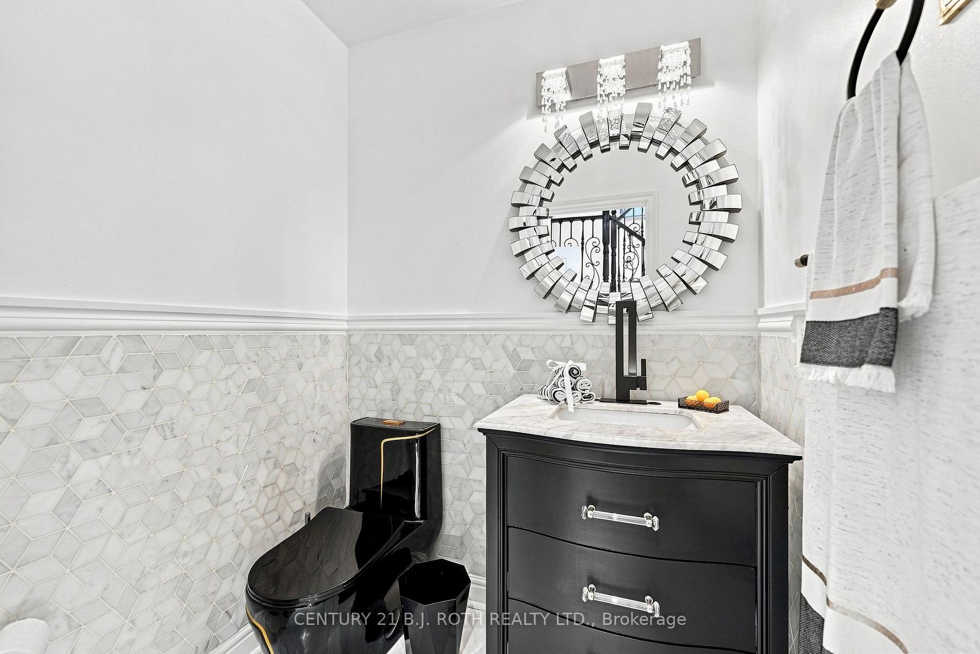 Photo 17 of 134 Sandringham Drive, Barrie, Innis-Shore — HOMEH