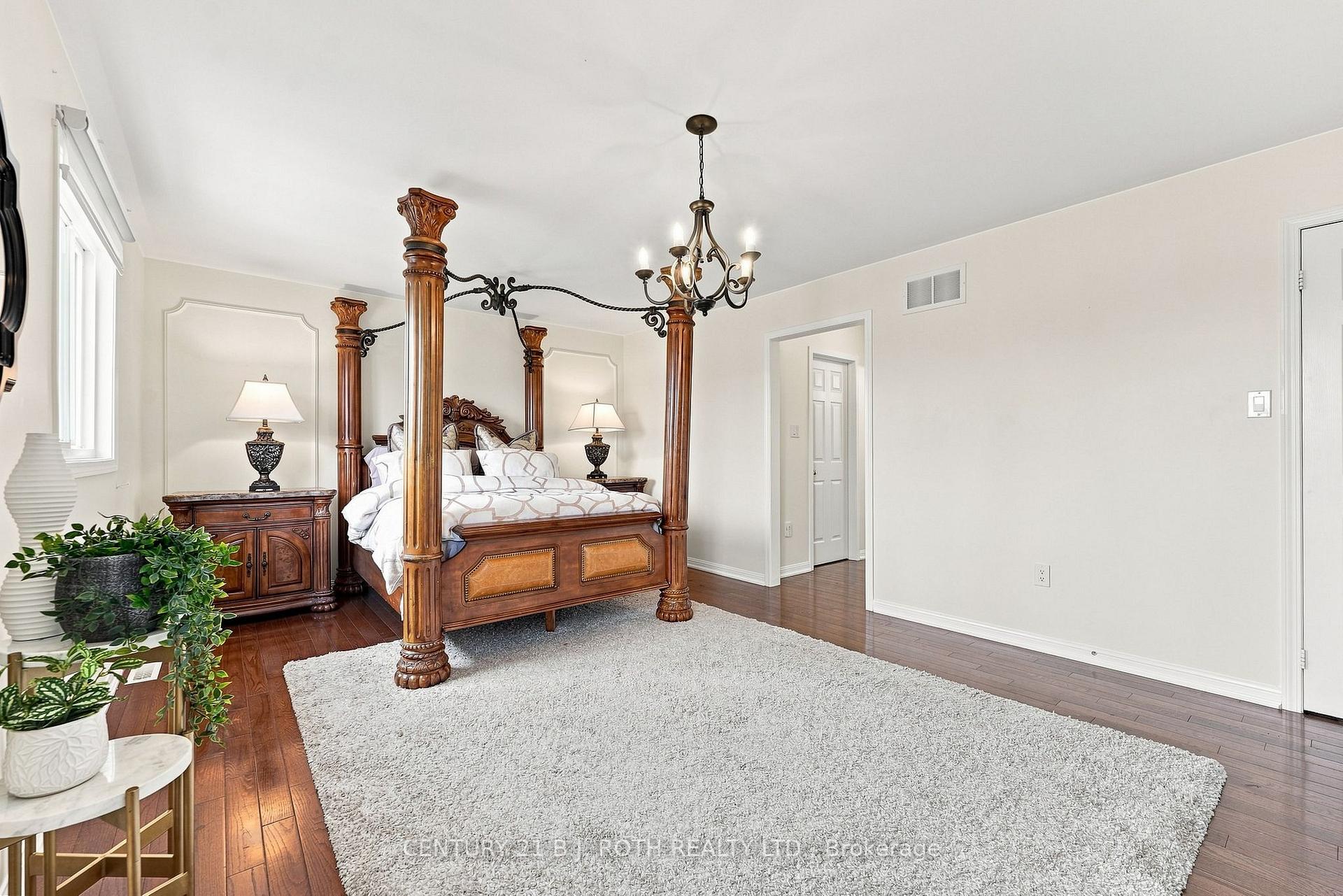 Photo 24 of 134 Sandringham Drive, Barrie, Innis-Shore — HOMEH