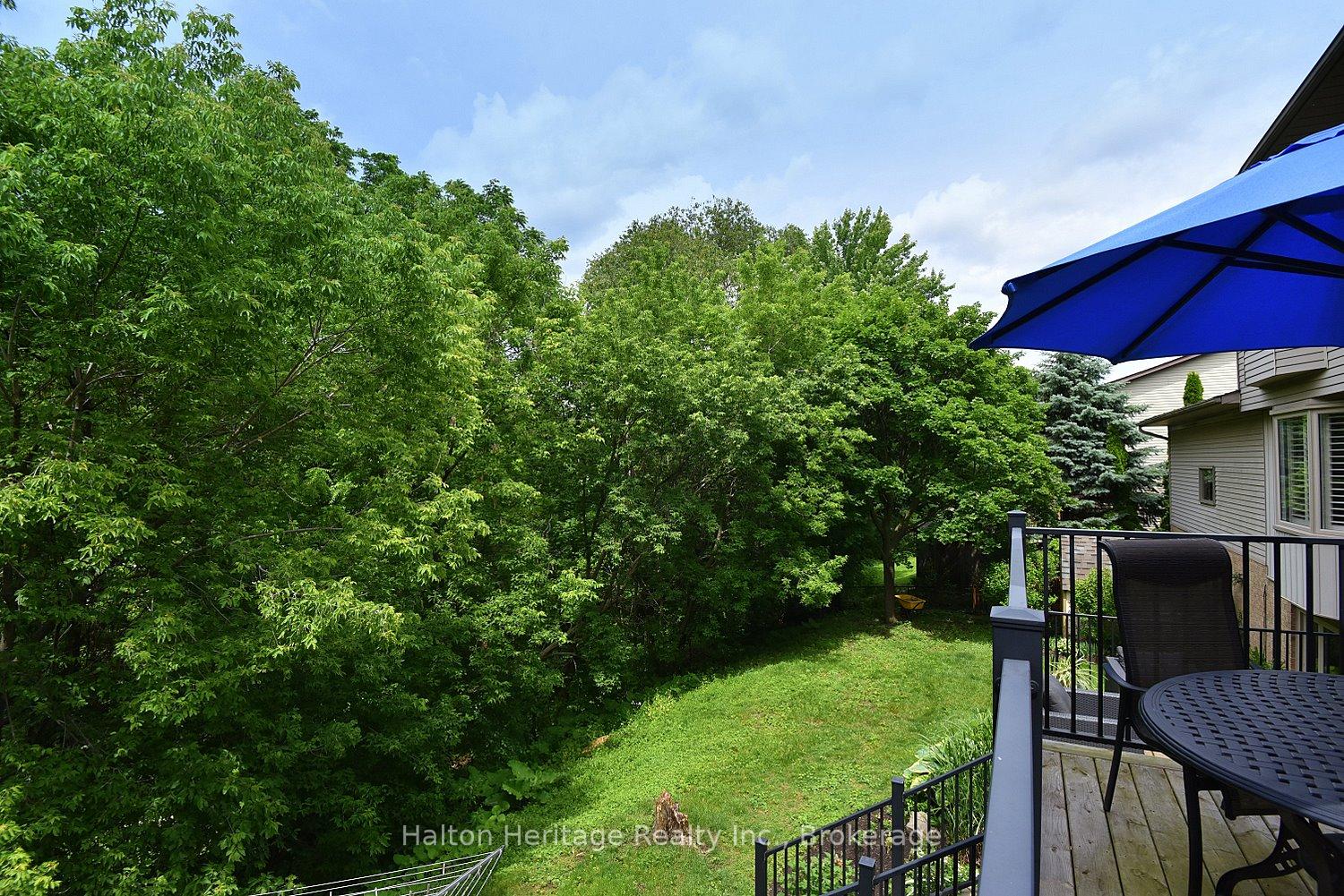 Photo 46 of 34 Howard Boulevard, Hamilton, Waterdown — HOMEH