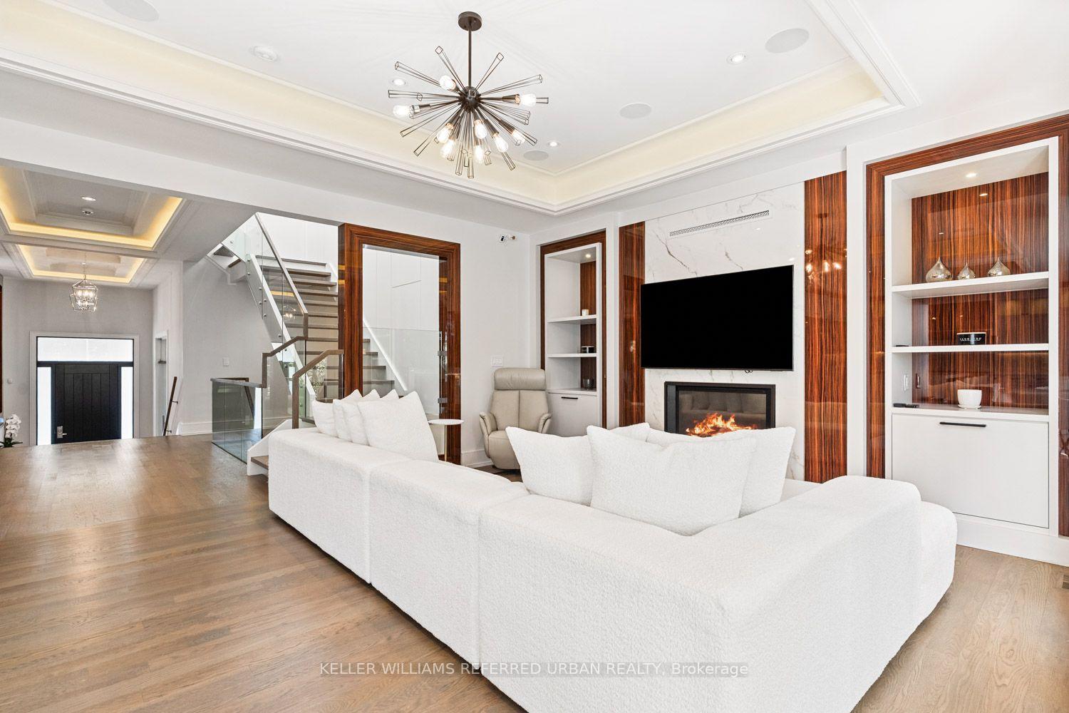 Photo 15 of 90 Glen Rush Boulevard, Toronto, Bedford Park-Nortown — HOMEH
