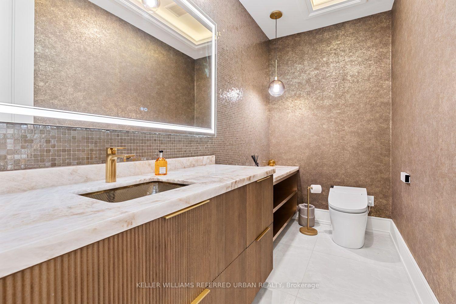 Photo 18 of 90 Glen Rush Boulevard, Toronto, Bedford Park-Nortown — HOMEH