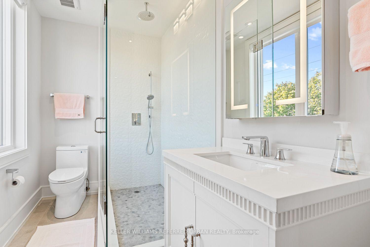 Photo 30 of 90 Glen Rush Boulevard, Toronto, Bedford Park-Nortown — HOMEH