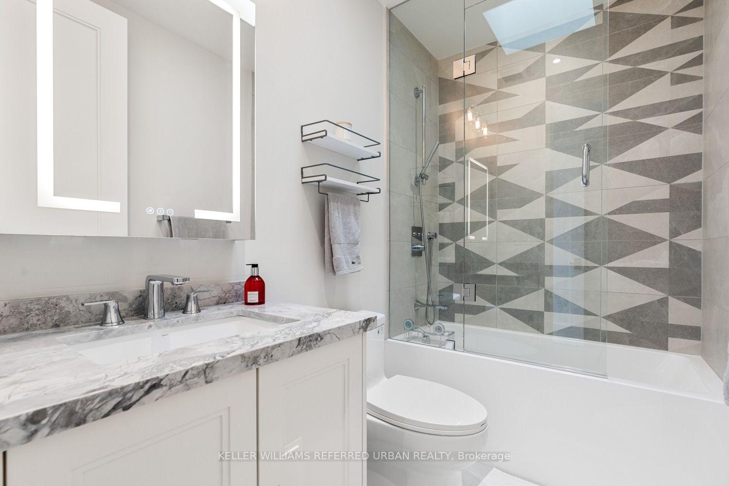 Photo 33 of 90 Glen Rush Boulevard, Toronto, Bedford Park-Nortown — HOMEH