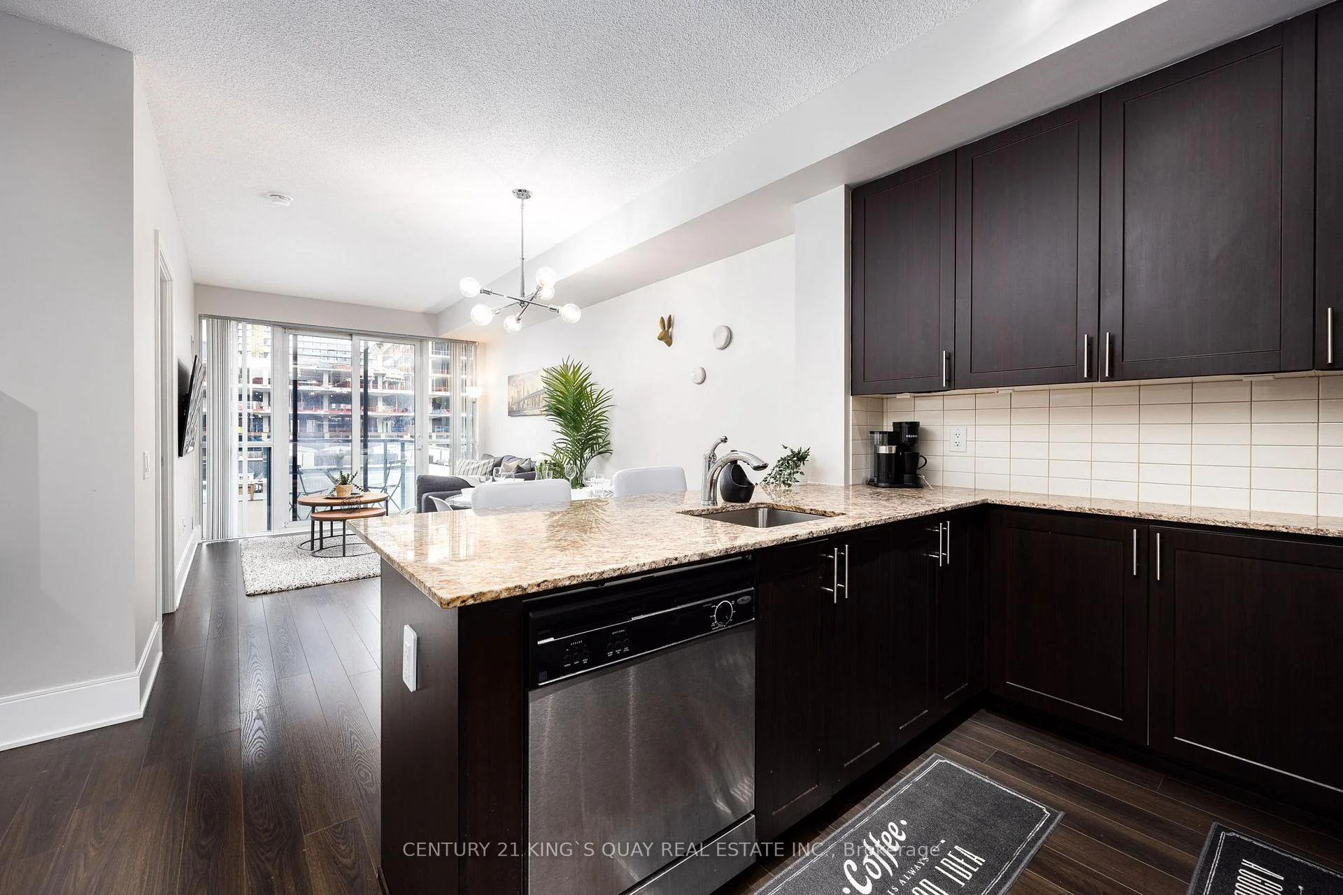 Photo 3 of Unit 518, 560 Front Street, Toronto, Waterfront Communities — HOMEH