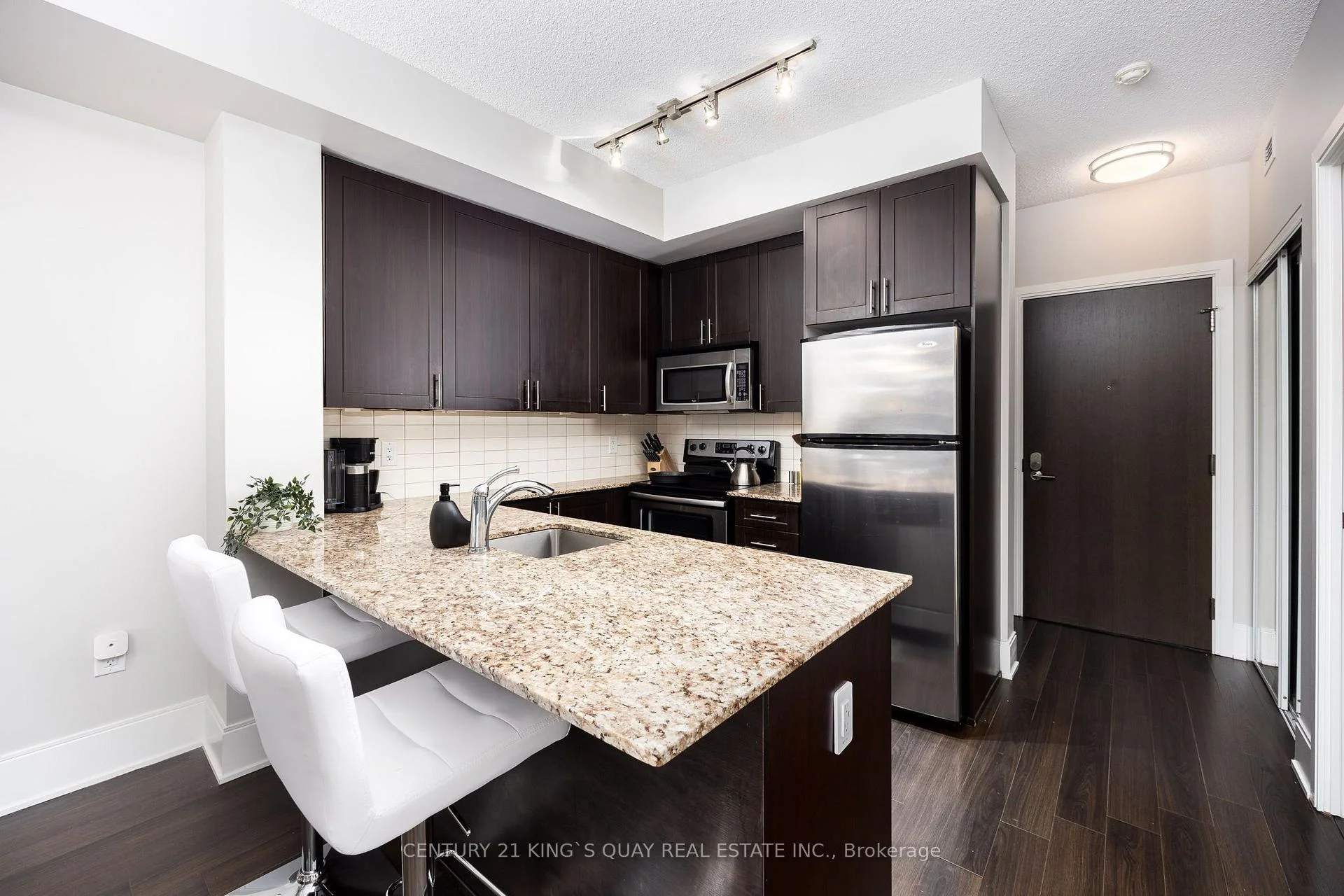Photo 5 of Unit 518, 560 Front Street, Toronto, Waterfront Communities — HOMEH