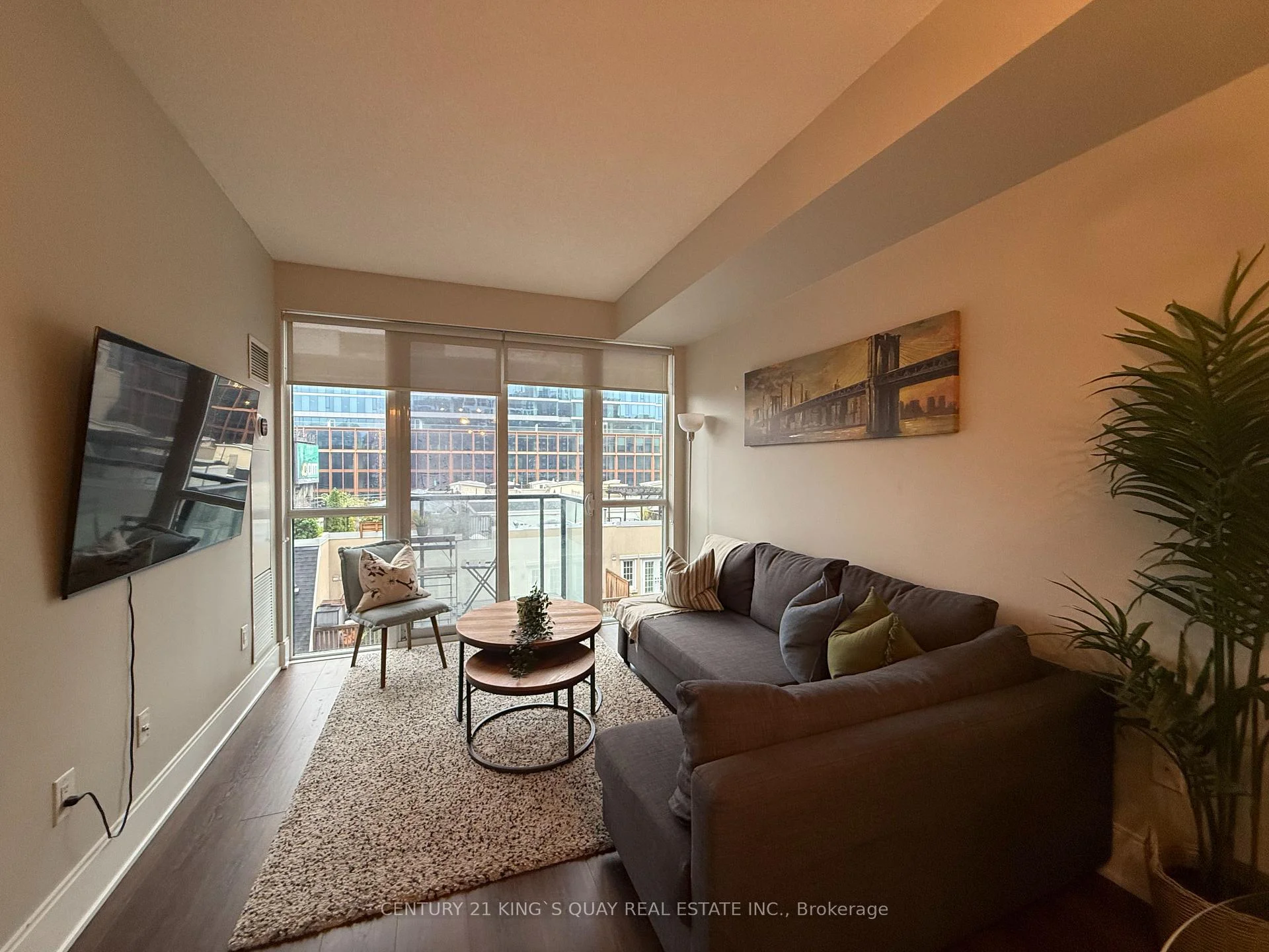 Photo 7 of Unit 518, 560 Front Street, Toronto, Waterfront Communities — HOMEH