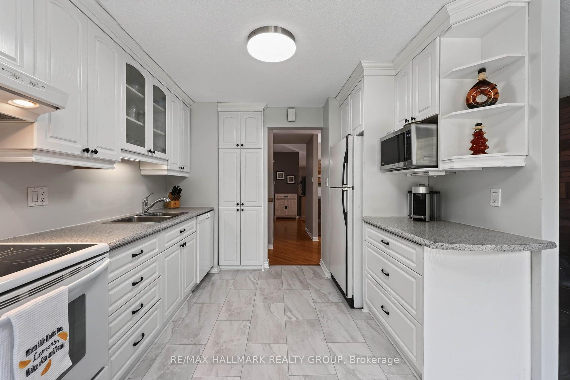 Photo 13 of 1055 Avignon Court, Ottawa, Orleans Wood — HOMEH