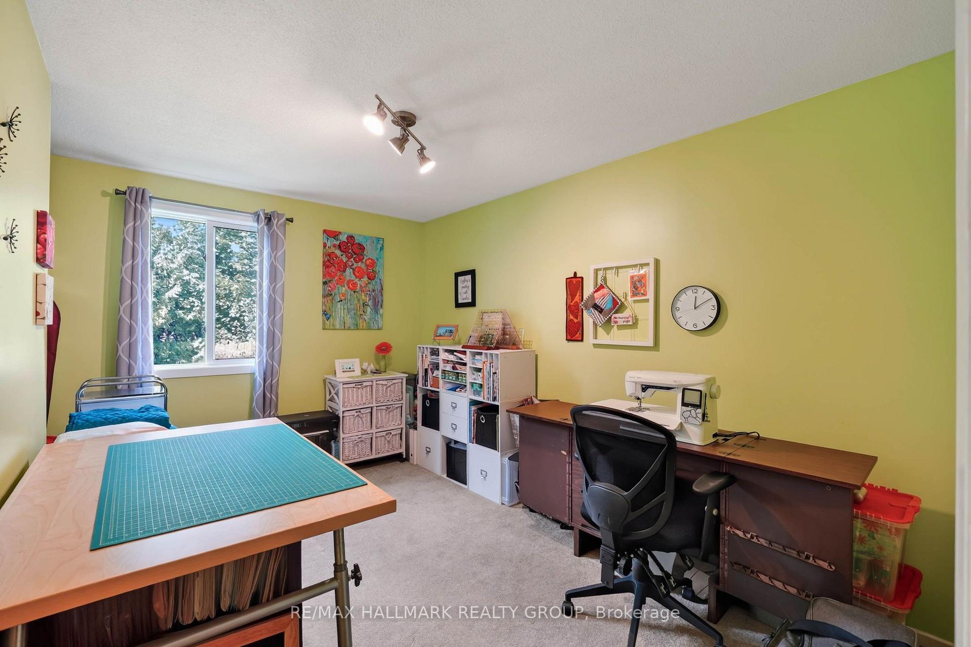Photo 18 of 1055 Avignon Court, Ottawa, Orleans Wood — HOMEH