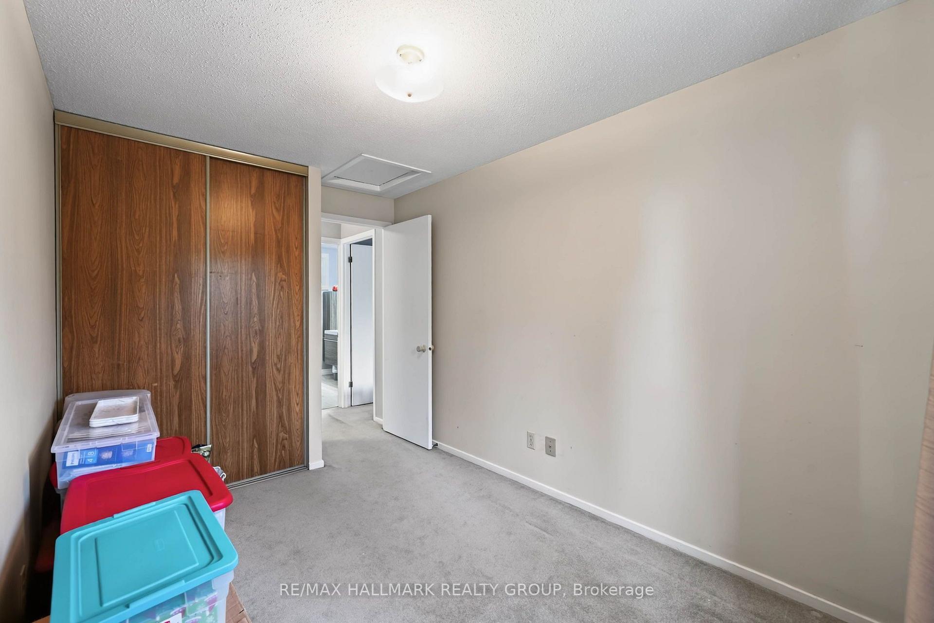 Photo 27 of 1055 Avignon Court, Ottawa, Orleans Wood — HOMEH