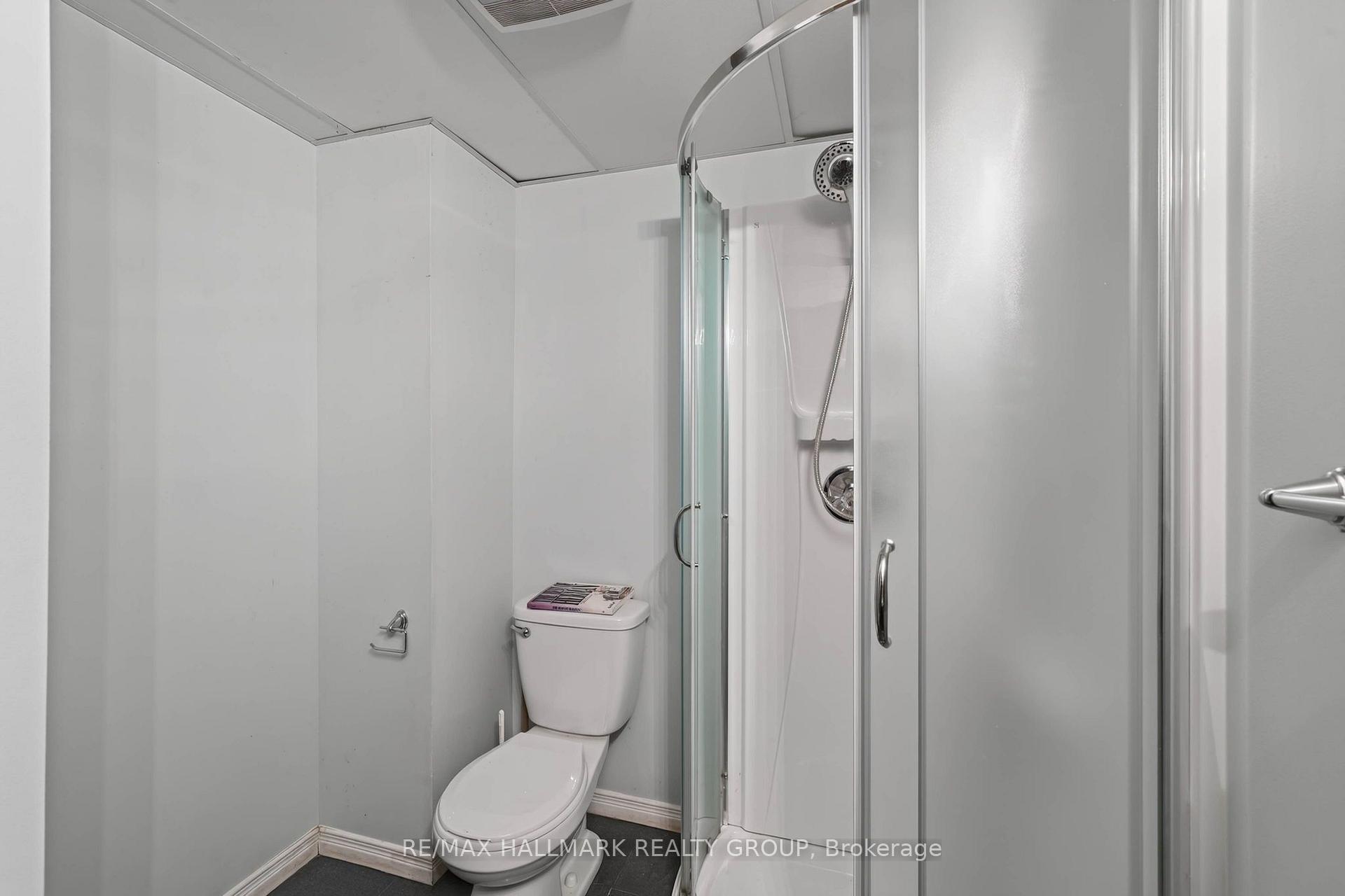 Photo 33 of 1055 Avignon Court, Ottawa, Orleans Wood — HOMEH