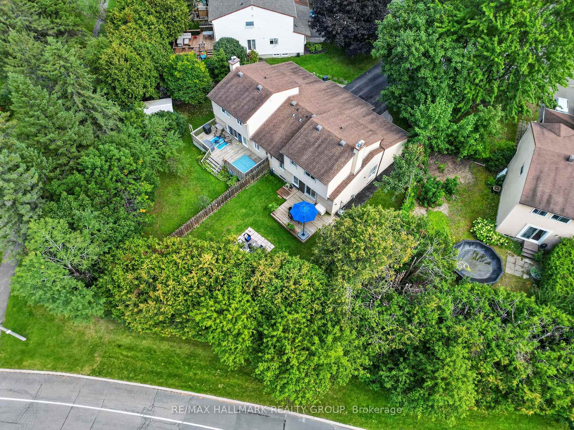 Photo 42 of 1055 Avignon Court, Ottawa, Orleans Wood — HOMEH