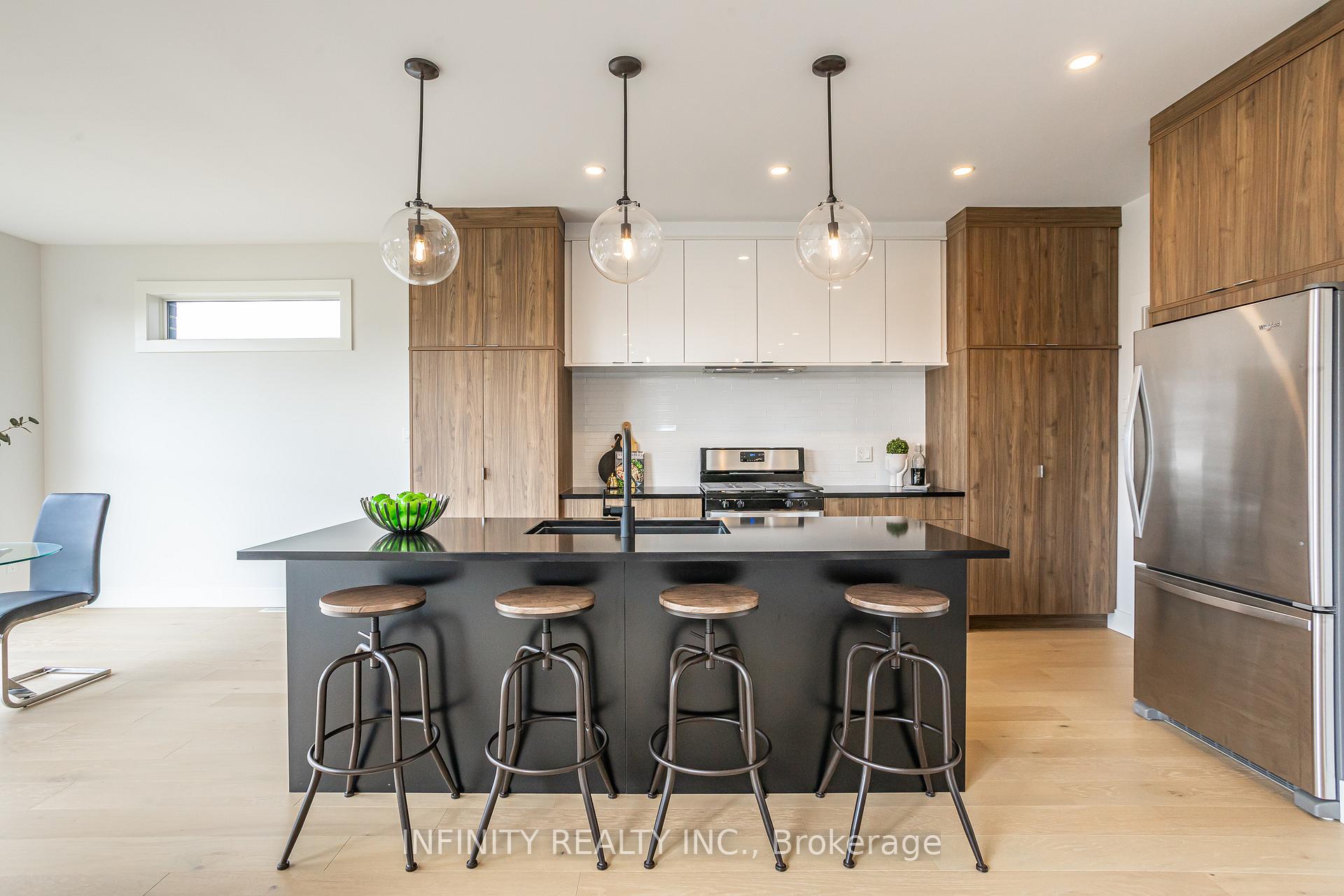 Photo 13 of 157 Crestview Drive, Middlesex Centre, Kilworth — HOMEH