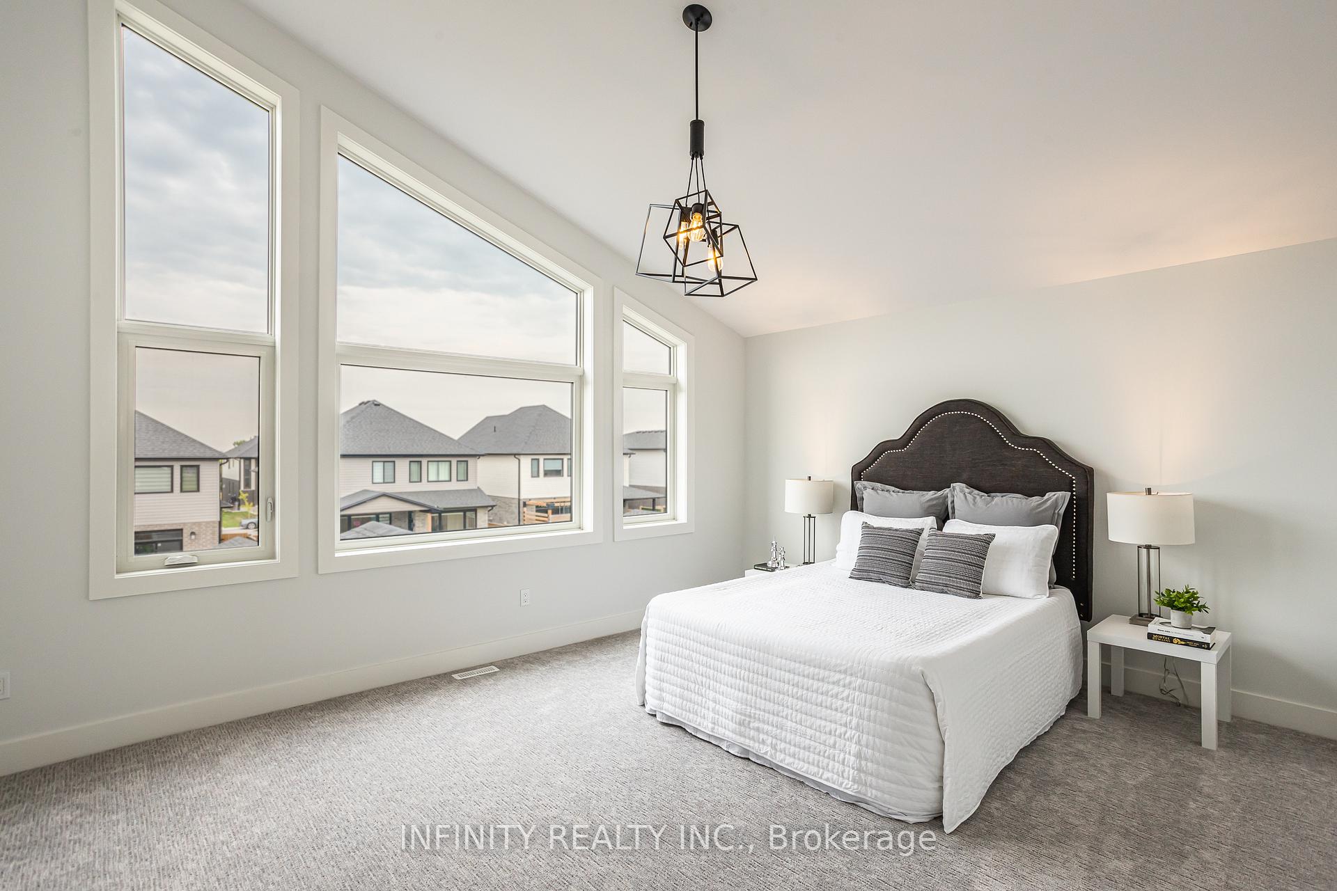 Photo 23 of 157 Crestview Drive, Middlesex Centre, Kilworth — HOMEH