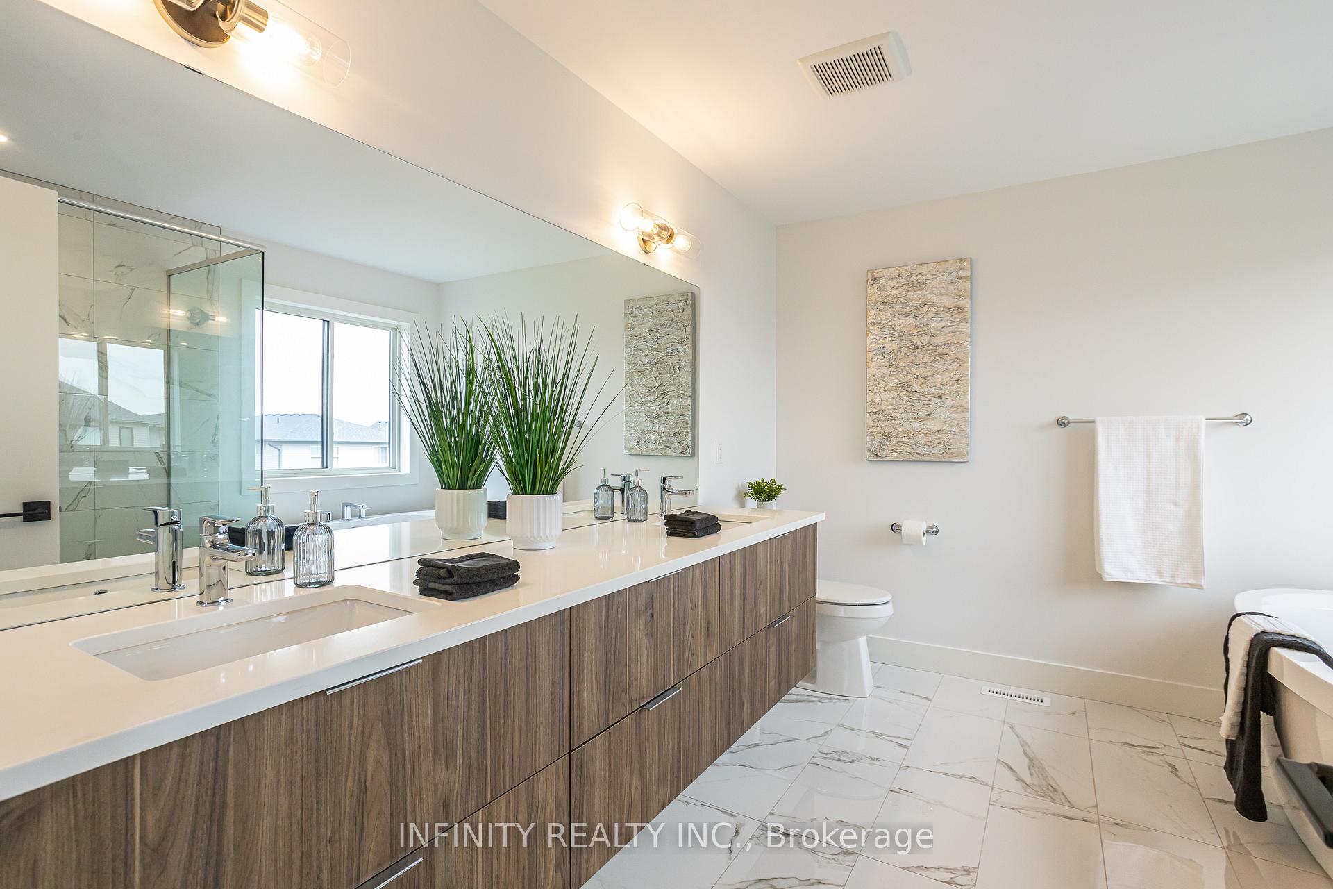 Photo 26 of 157 Crestview Drive, Middlesex Centre, Kilworth — HOMEH