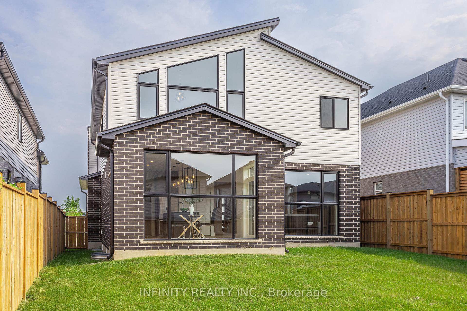 Photo 40 of 157 Crestview Drive, Middlesex Centre, Kilworth — HOMEH