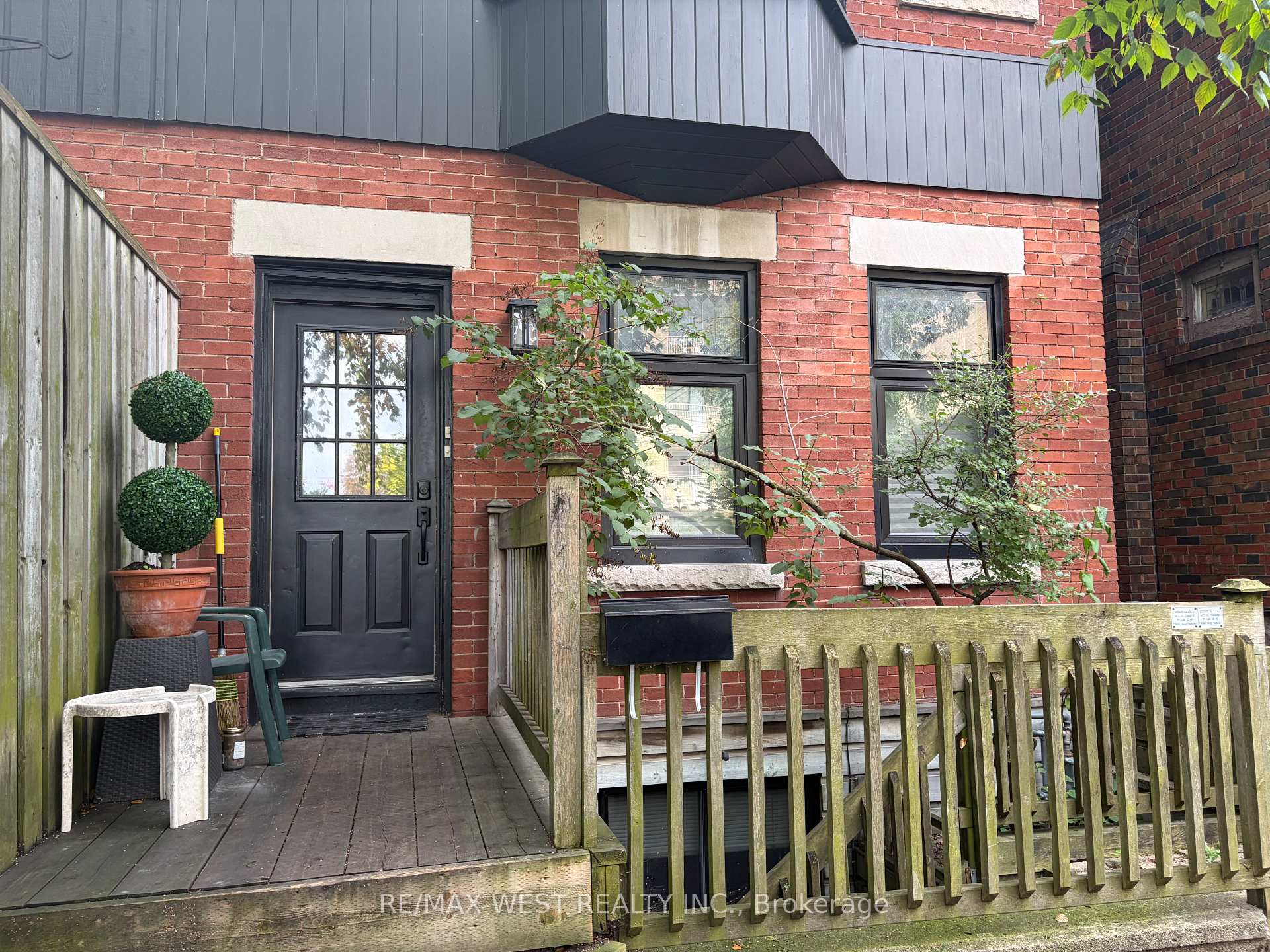 Photo 1 of Unit Upper, 28 Spencer Avenue, Toronto, South Parkdale — HOMEH