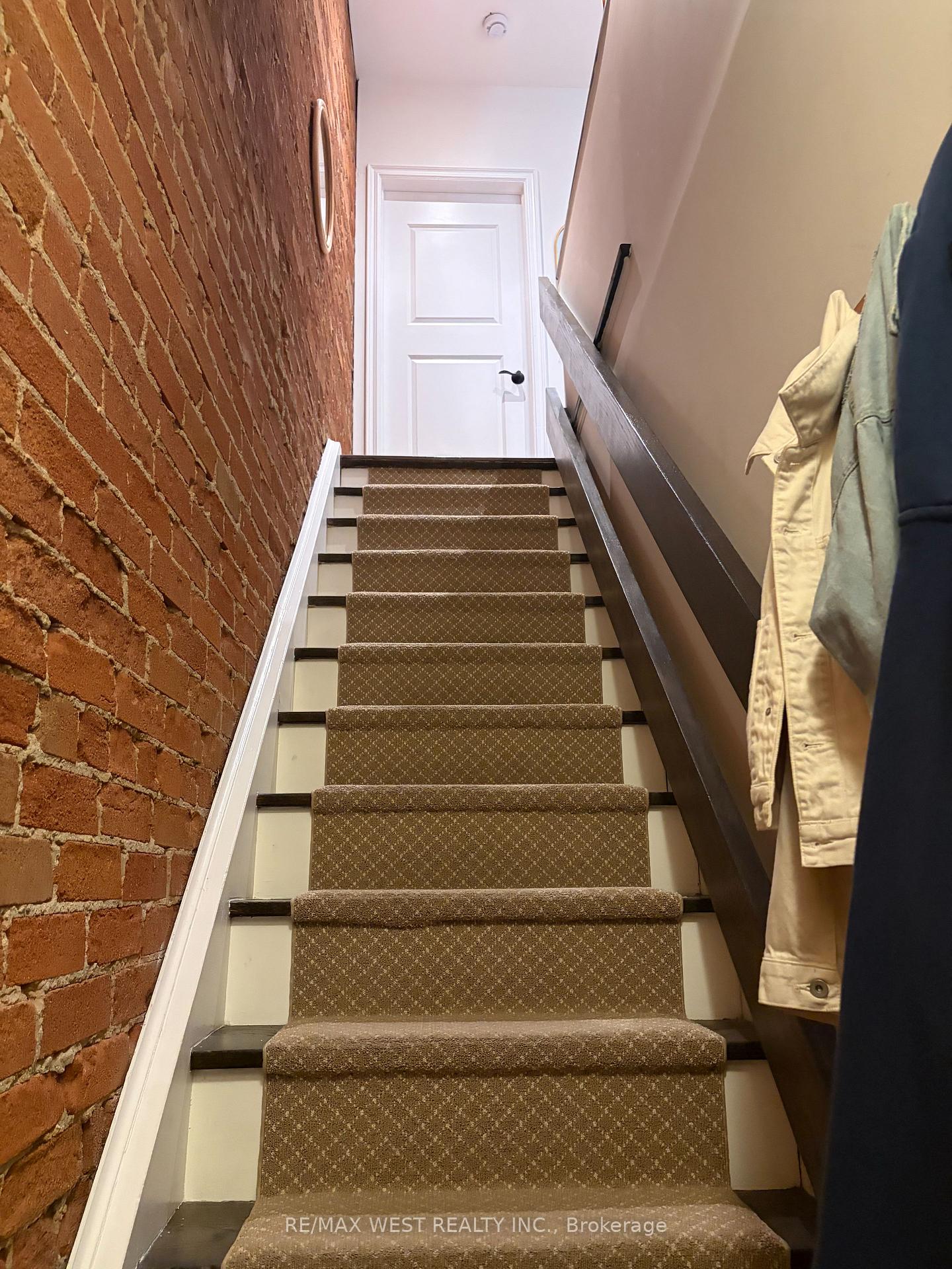 Photo 2 of Unit Upper, 28 Spencer Avenue, Toronto, South Parkdale — HOMEH