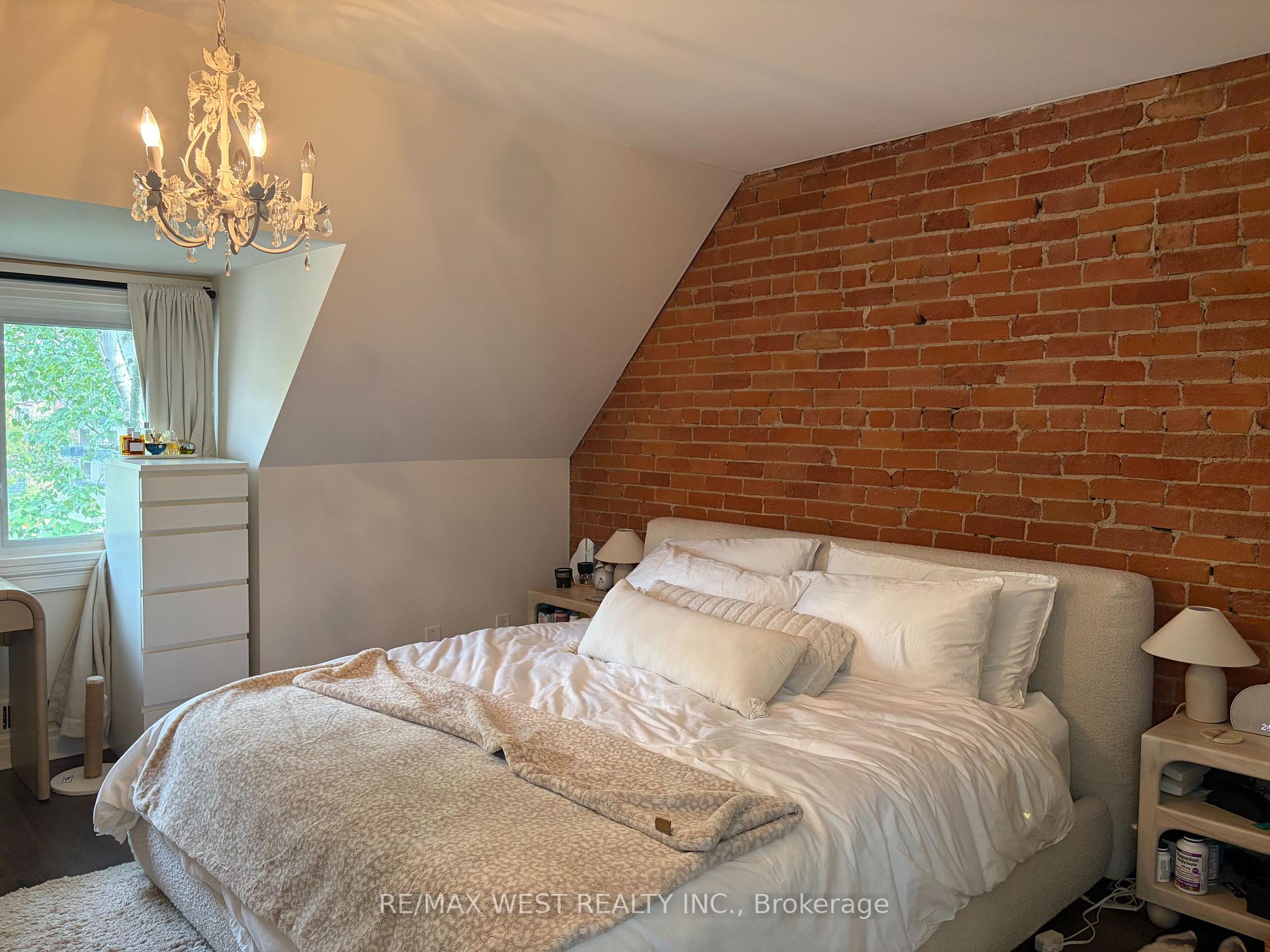 Photo 17 of Unit Upper, 28 Spencer Avenue, Toronto, South Parkdale — HOMEH