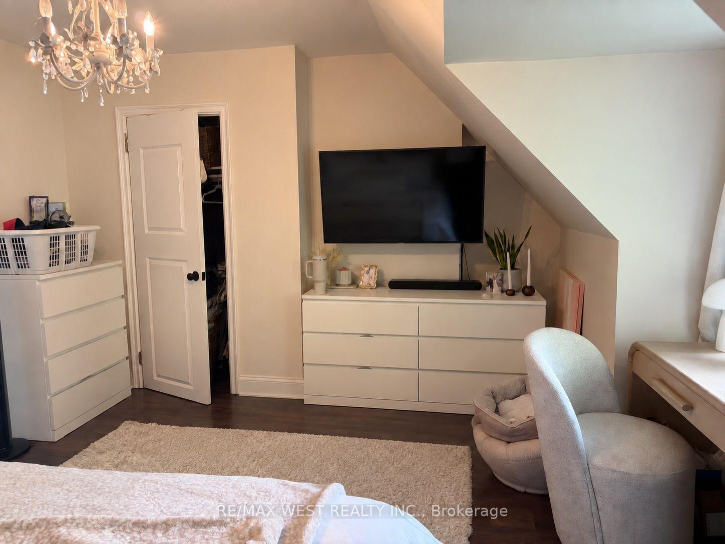 Photo 19 of Unit Upper, 28 Spencer Avenue, Toronto, South Parkdale — HOMEH