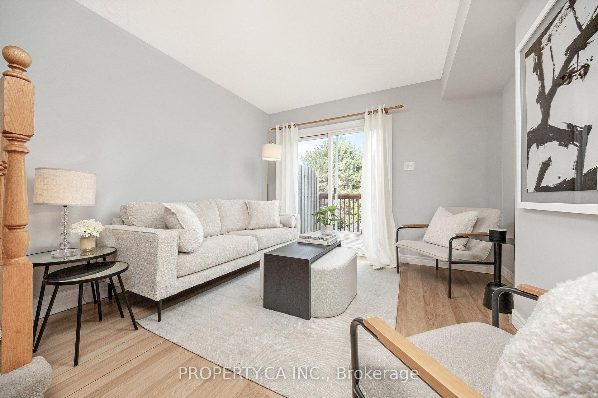 Photo 8 of Unit 24, 1751 Lampman Avenue, Burlington, Uptown — HOMEH