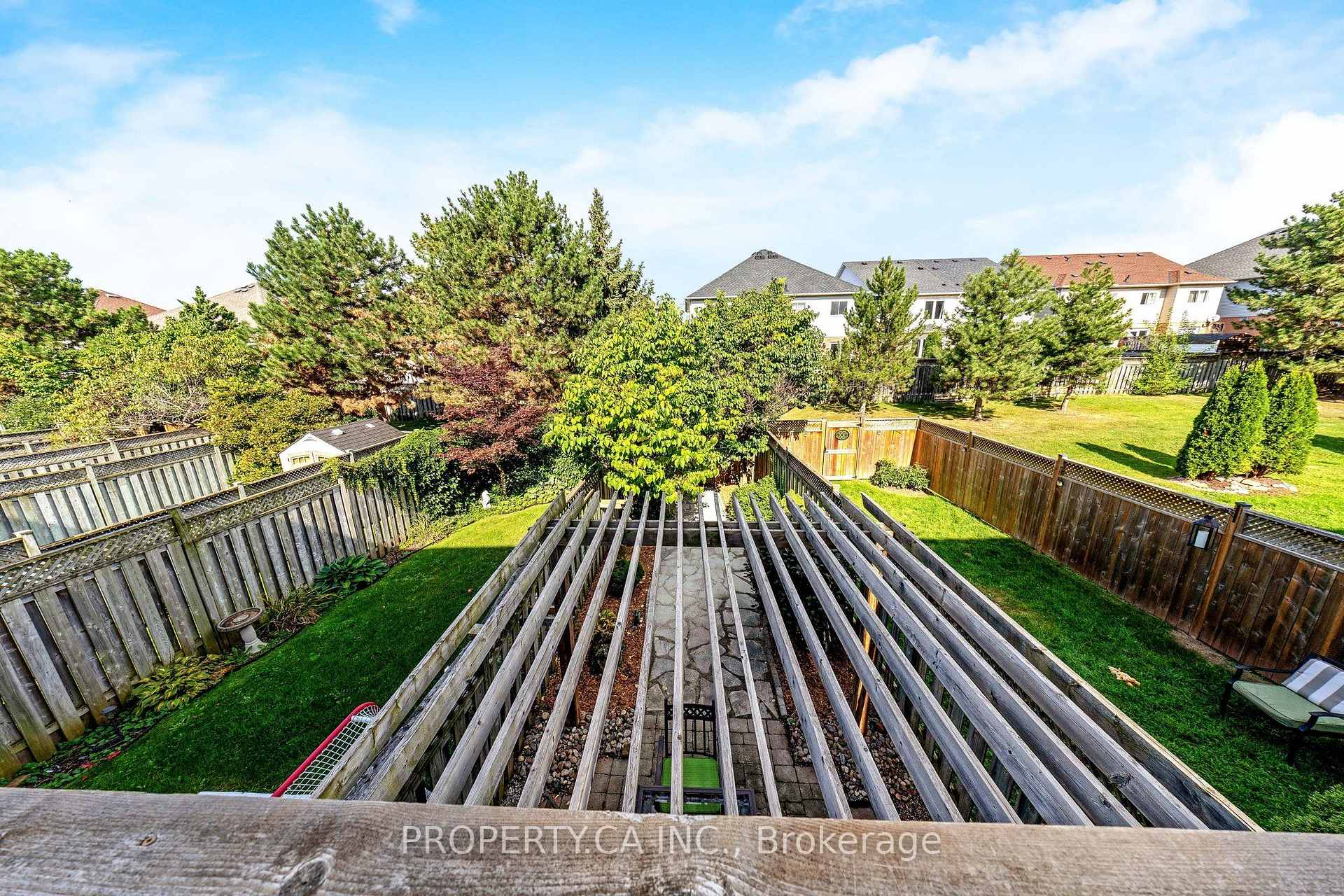 Photo 11 of Unit 24, 1751 Lampman Avenue, Burlington, Uptown — HOMEH