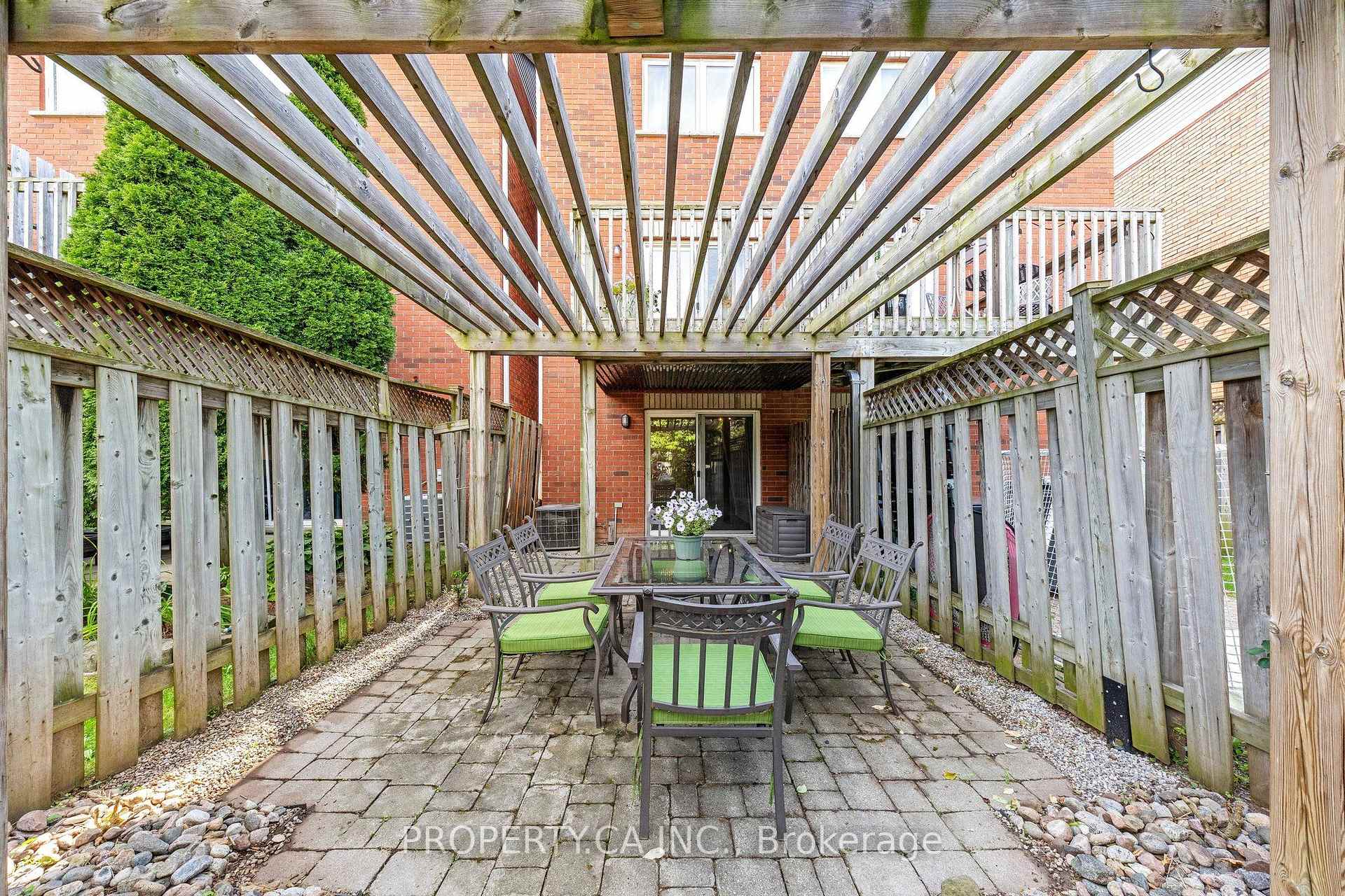 Photo 24 of Unit 24, 1751 Lampman Avenue, Burlington, Uptown — HOMEH