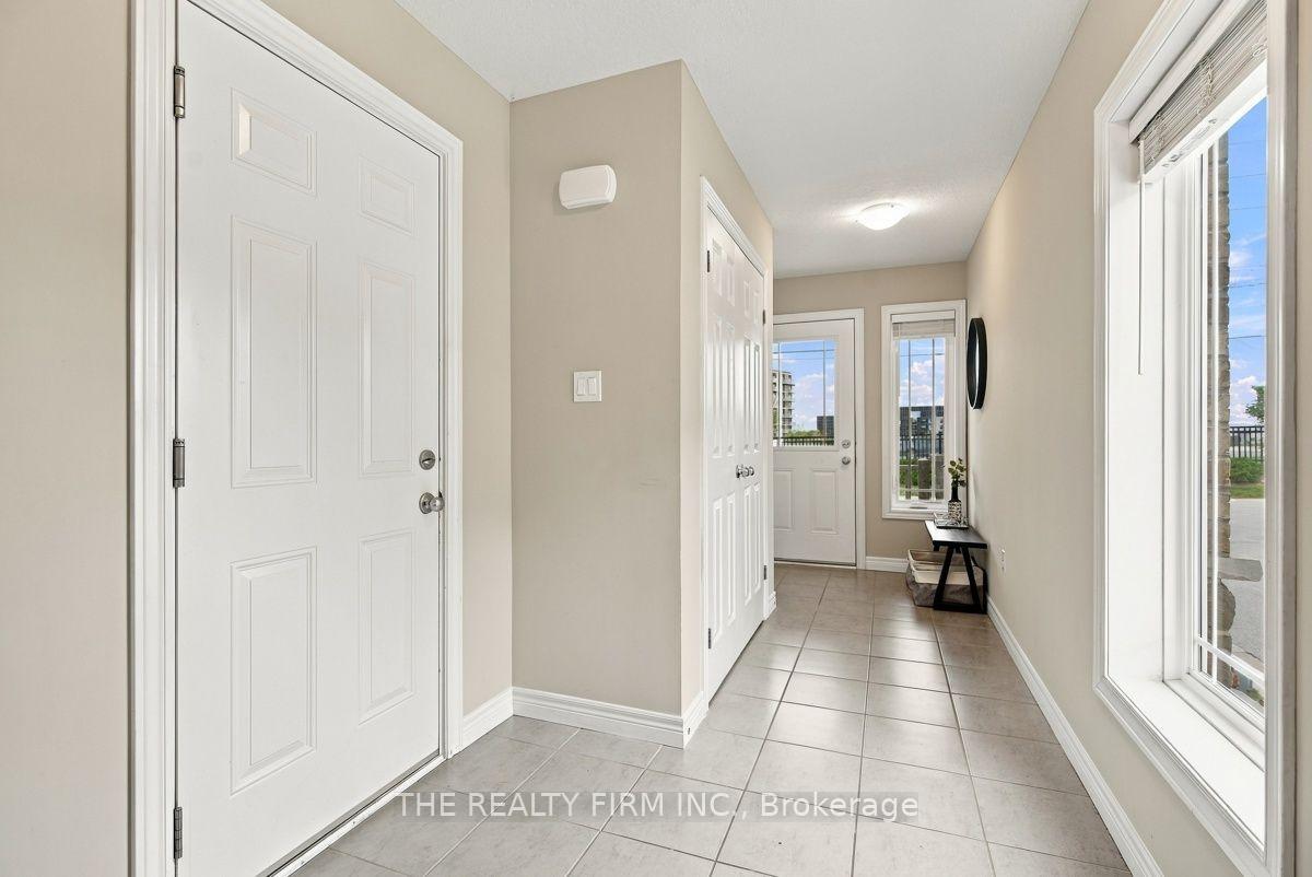 Photo 4 of Unit 99, 1220 Riverbend Road, London, South B — HOMEH
