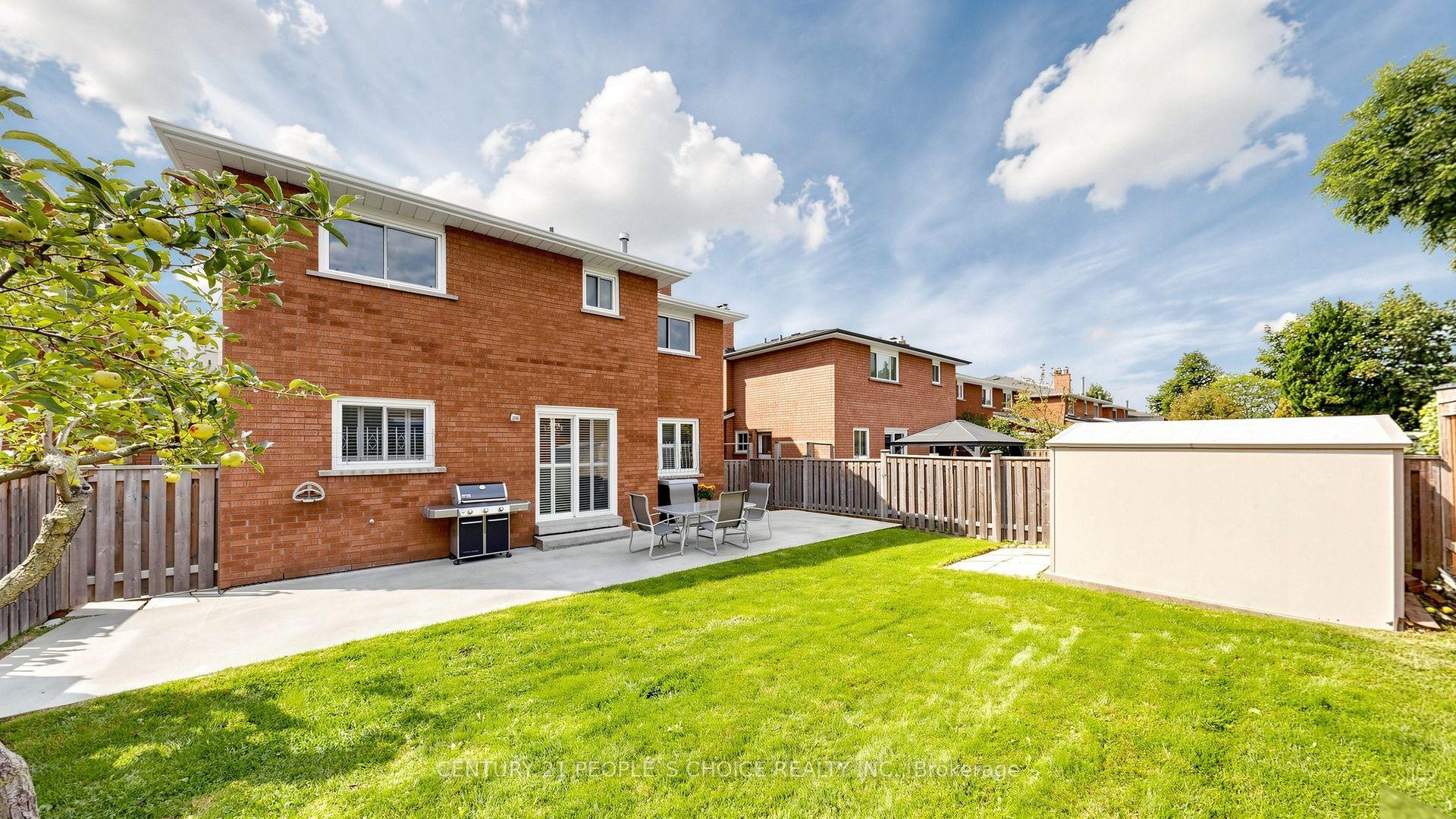 Photo 30 of 82 Embassy Drive, Vaughan, East Woodbridge — HOMEH