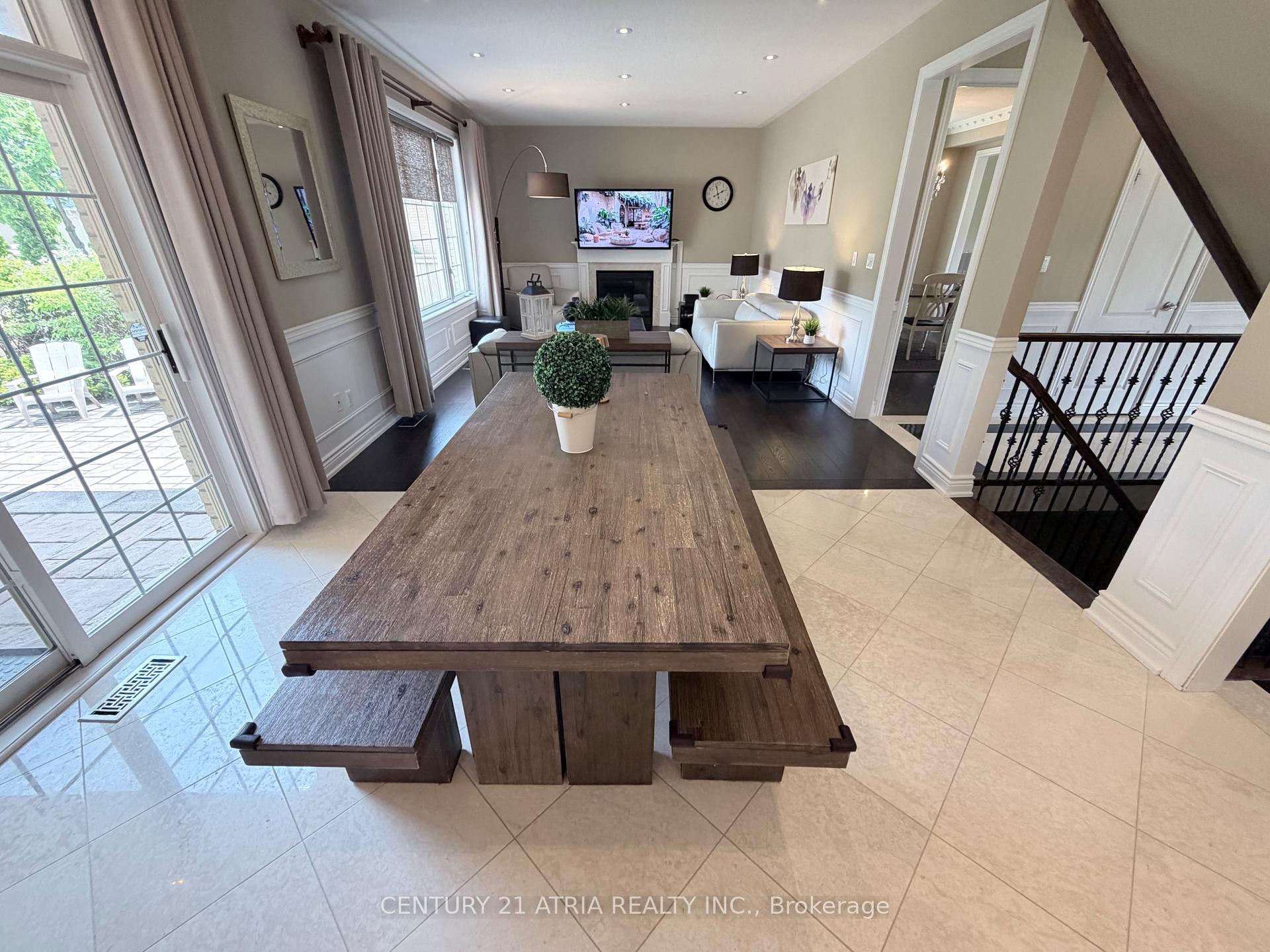 Photo 22 of 6 Crescent Park Lane, Markham, Cathedraltown — HOMEH