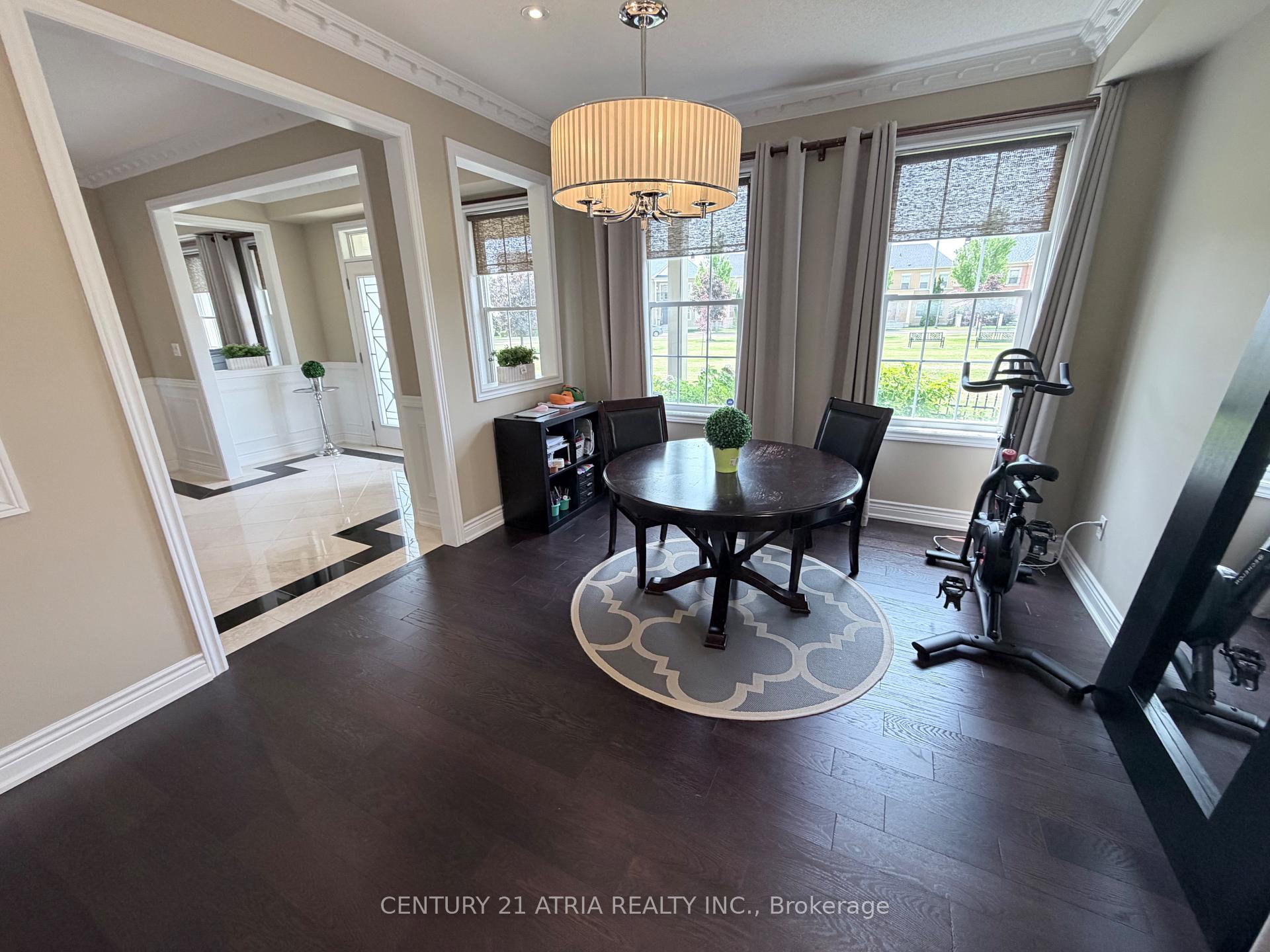 Photo 24 of 6 Crescent Park Lane, Markham, Cathedraltown — HOMEH
