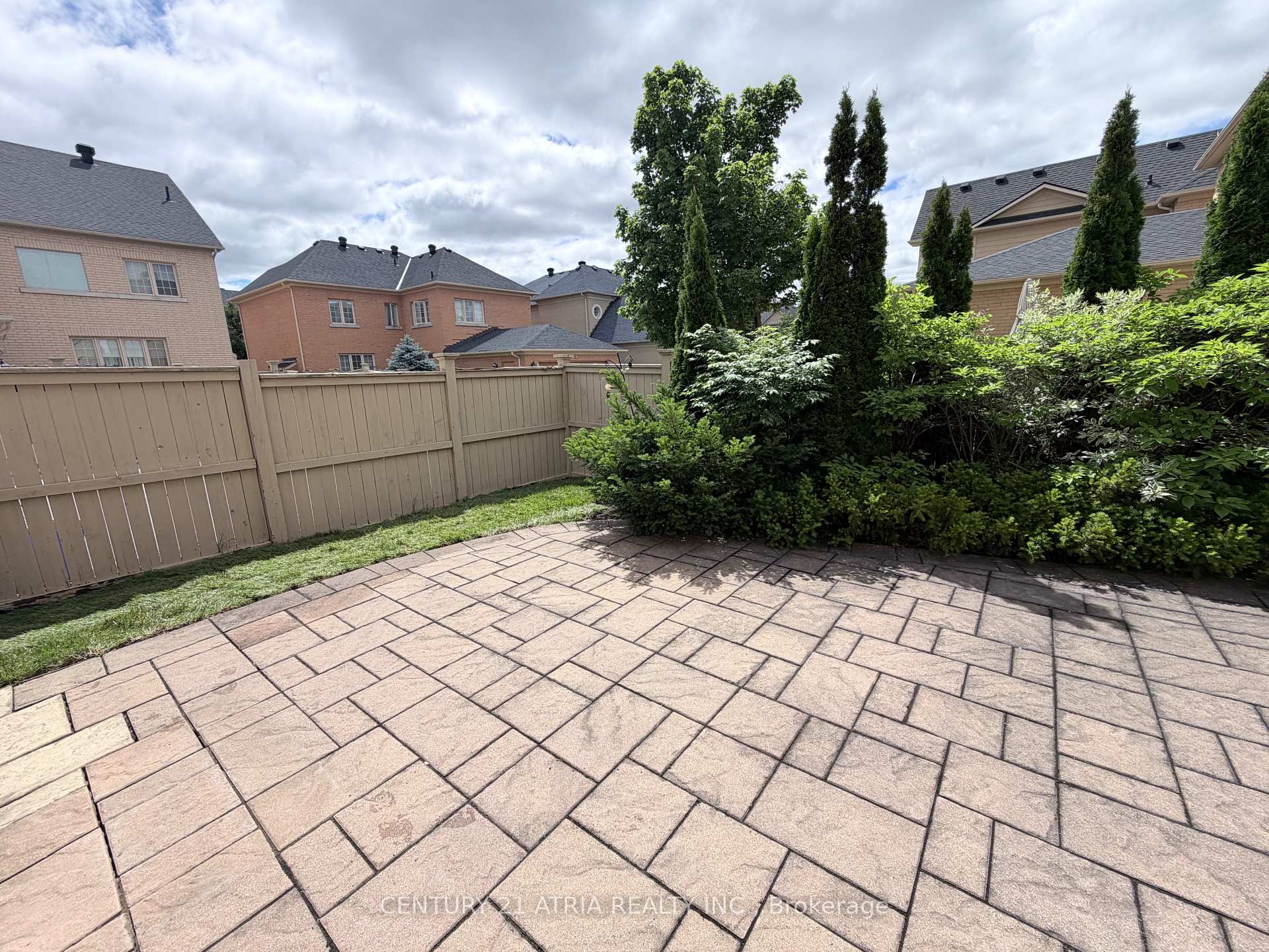 Photo 41 of 6 Crescent Park Lane, Markham, Cathedraltown — HOMEH