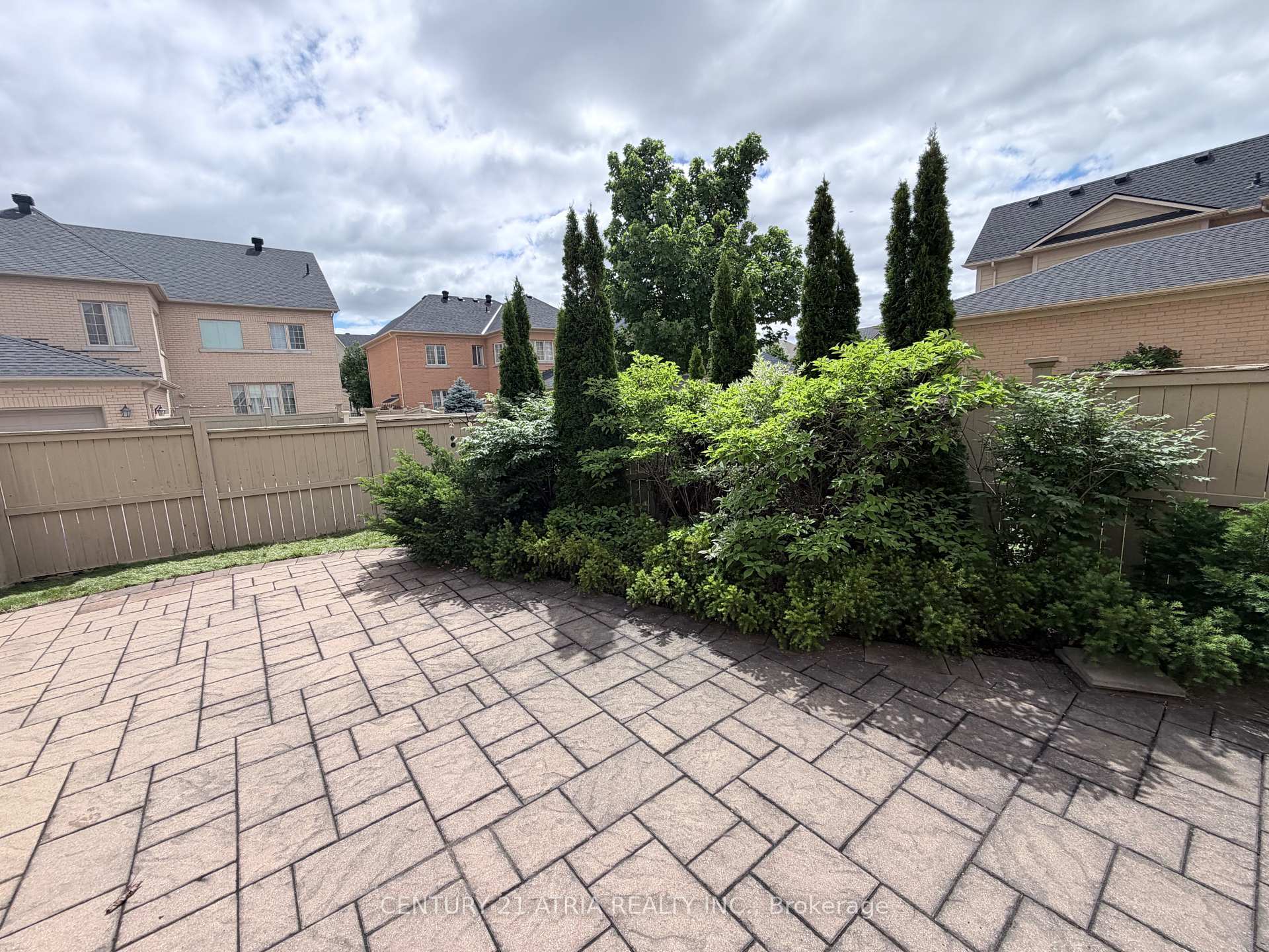 Photo 42 of 6 Crescent Park Lane, Markham, Cathedraltown — HOMEH